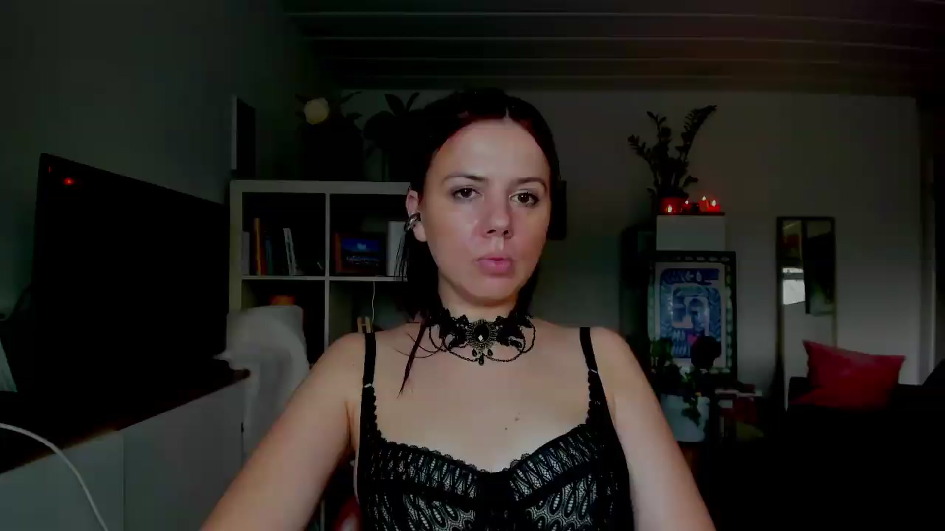 Gallery image thumbnail from Artladyra's myfreecams stream on, 05/10/2026, 14:07 image 10 of 20
