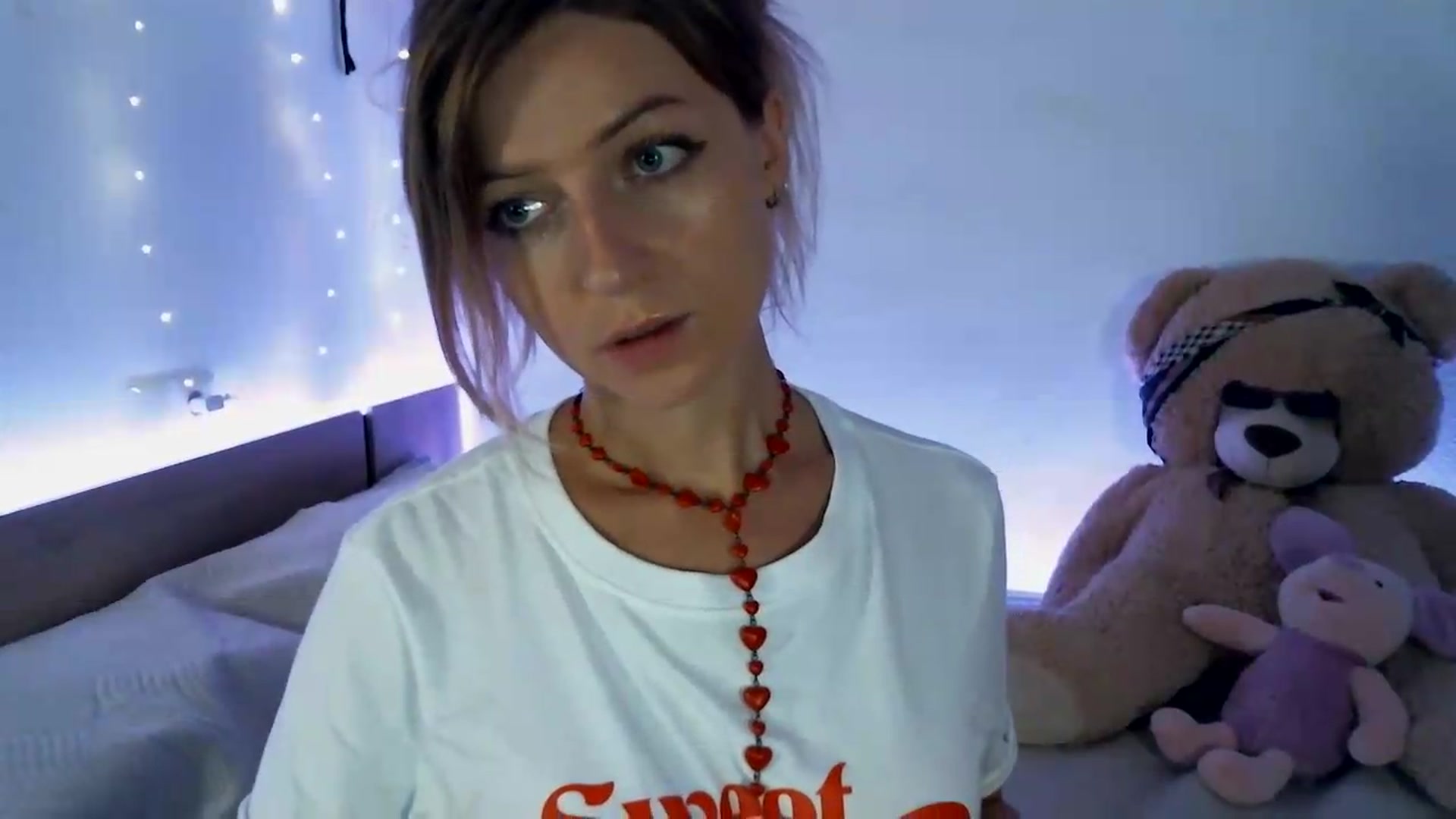 Gallery image thumbnail from Artlantida's myfreecams stream on, 07/30/2026, 24:33 image 10 of 20