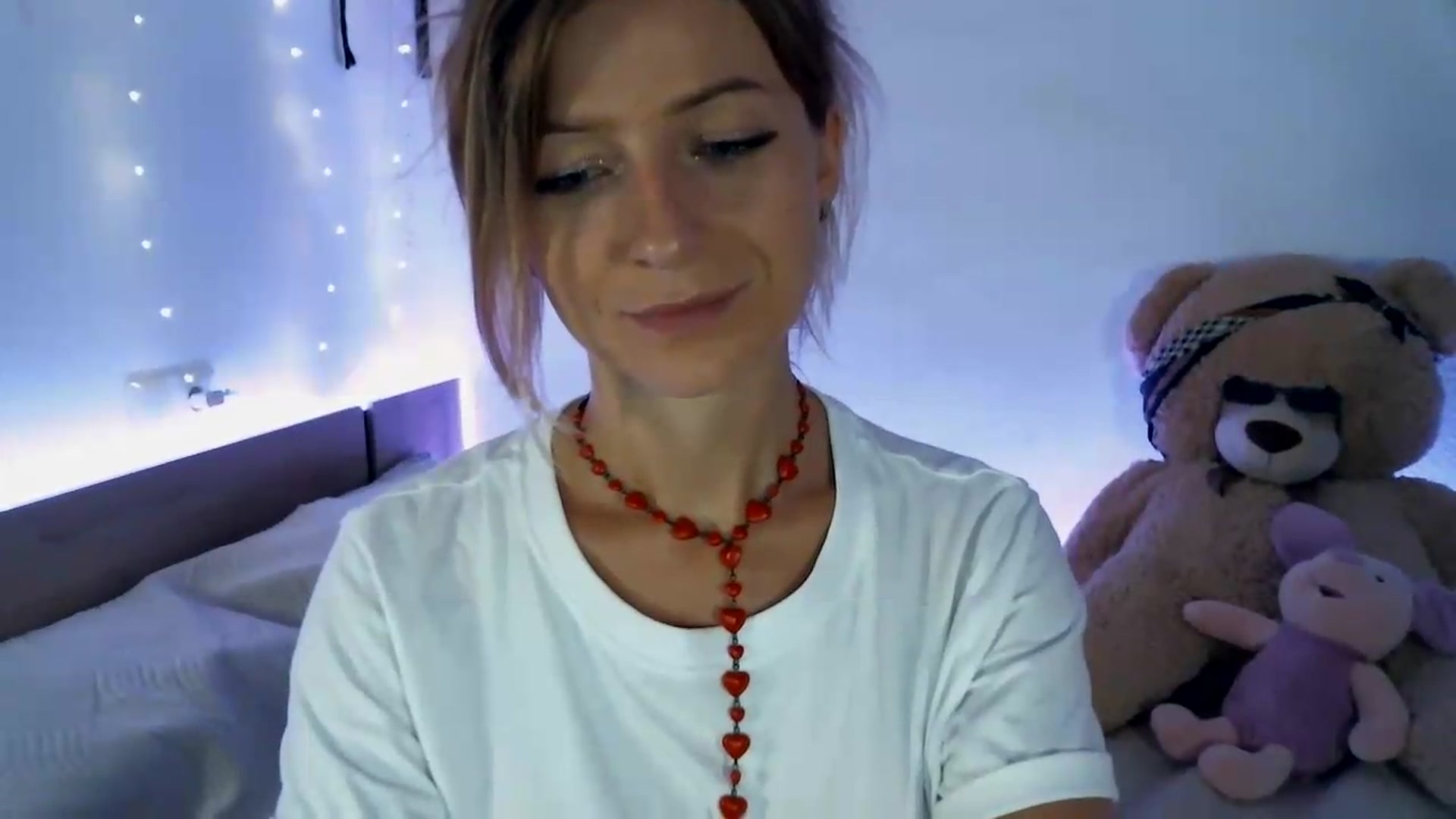Gallery image thumbnail from Artlantida's myfreecams stream on, 07/30/2026, 24:33 image 11 of 20
