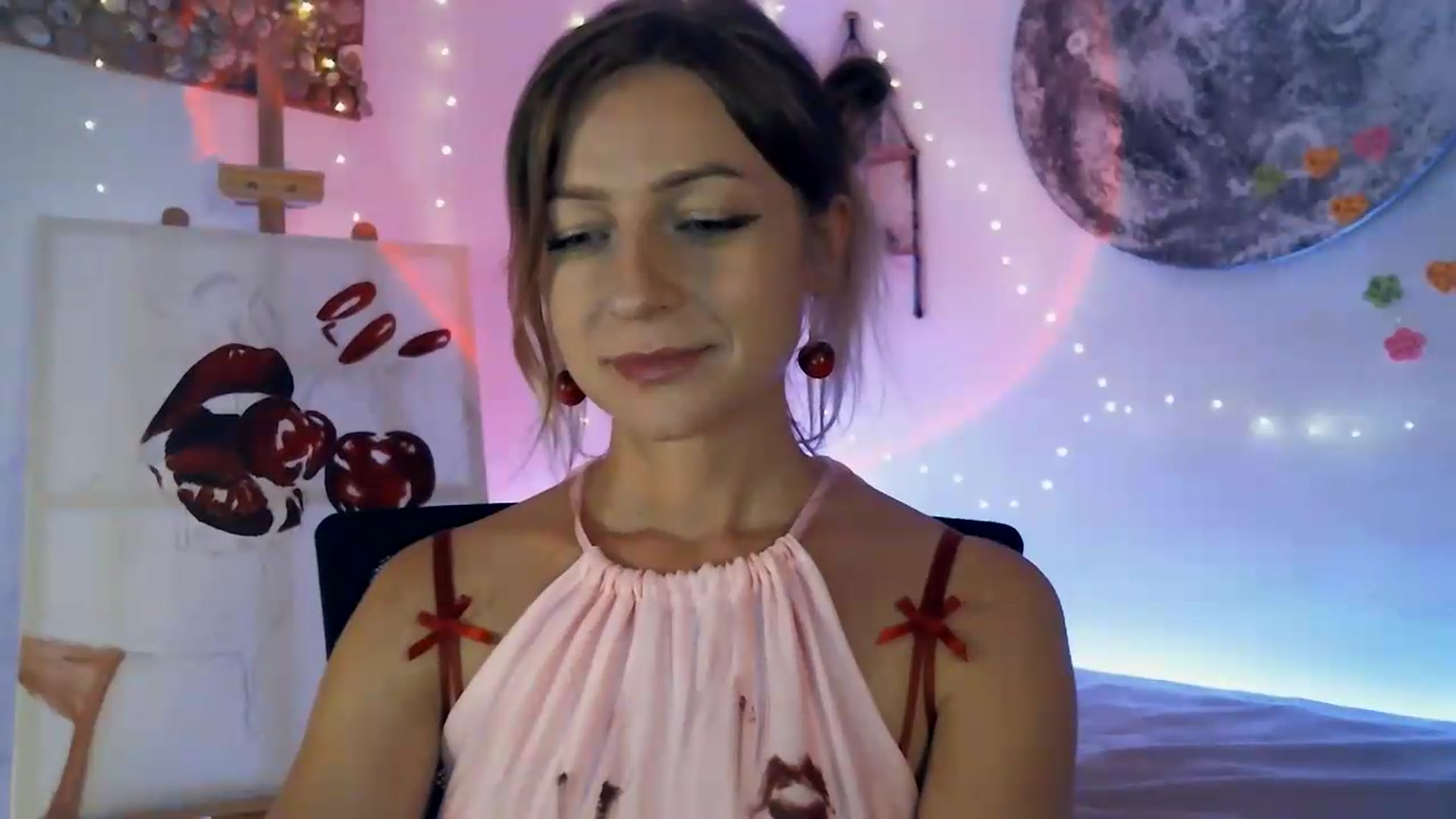 Gallery image thumbnail from Artlantida's myfreecams stream on, 08/17/2026, 24:45 image 10 of 20