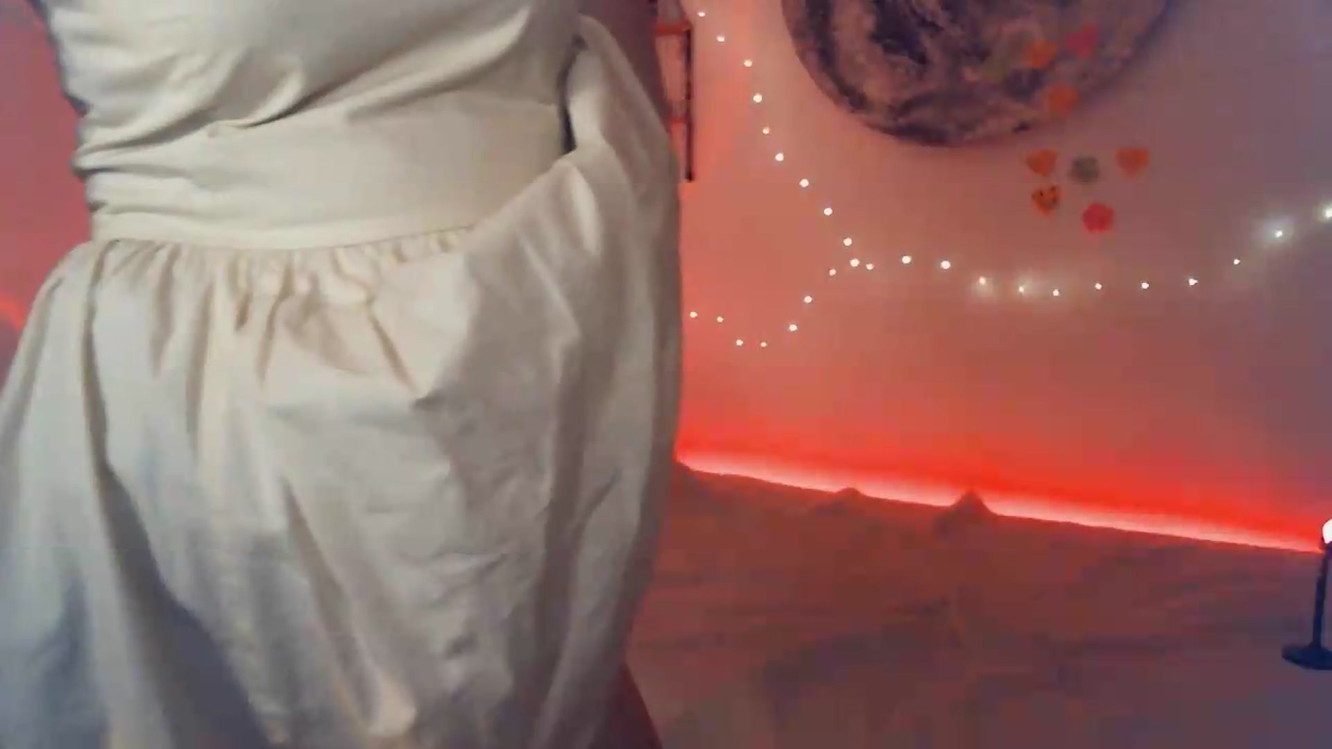 Gallery image thumbnail from Artlantida's myfreecams stream on, 08/24/2026, 24:24 image 13 of 20