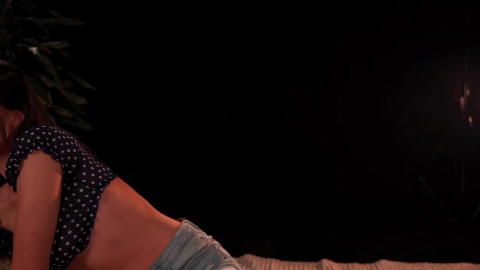 Gallery image thumbnail from Artlene's myfreecams stream on, 12/09/2023, 03:13 image 13 of 20