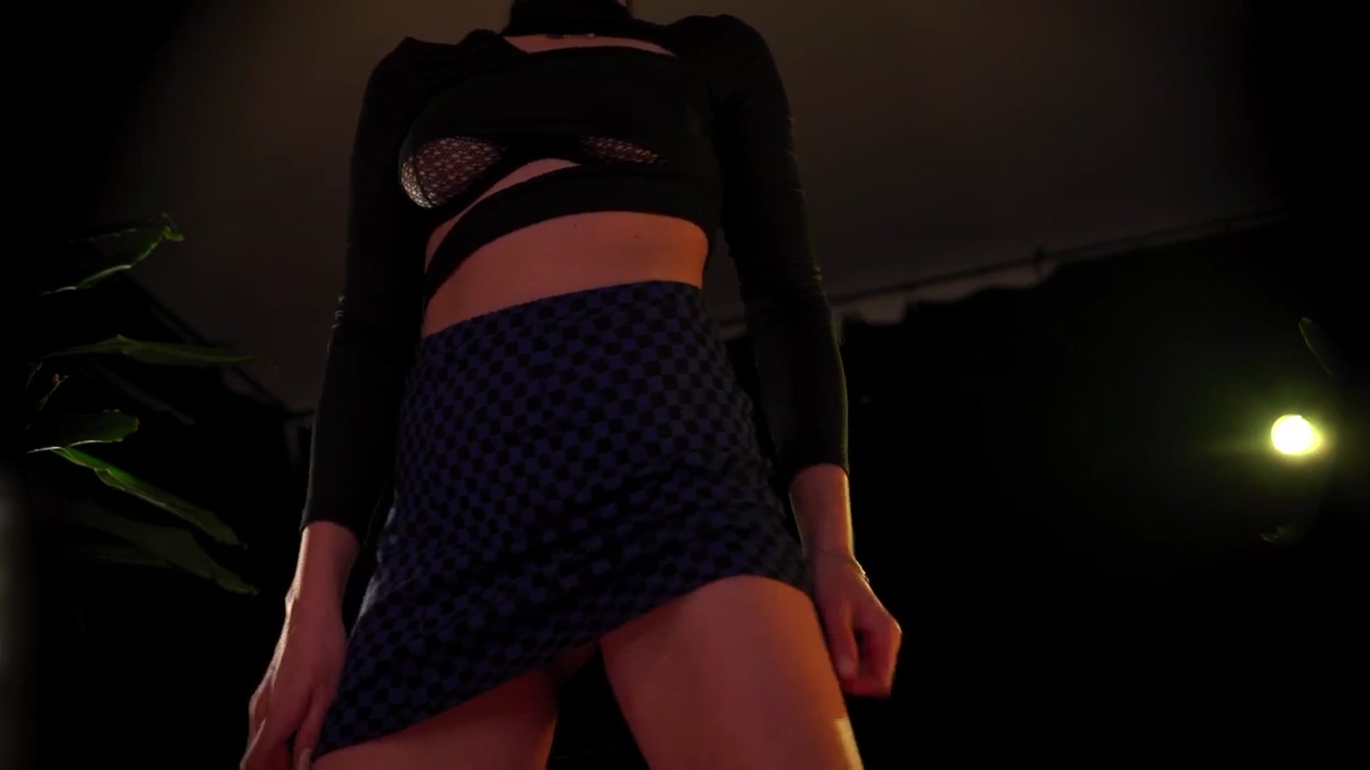 Gallery image thumbnail from Artlene's myfreecams stream on, 11/27/2024, 03:53 image 5 of 20