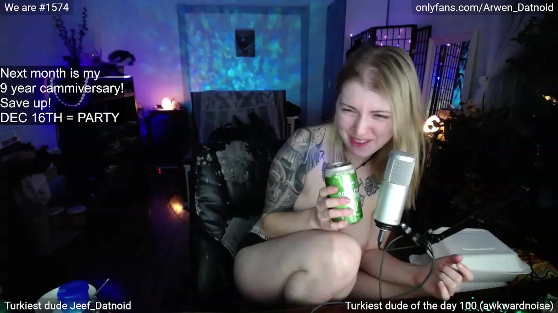 Gallery image thumbnail from Arwen_Datnoid's myfreecams stream on, 11/27/2022, 08:48 image 1 of 20