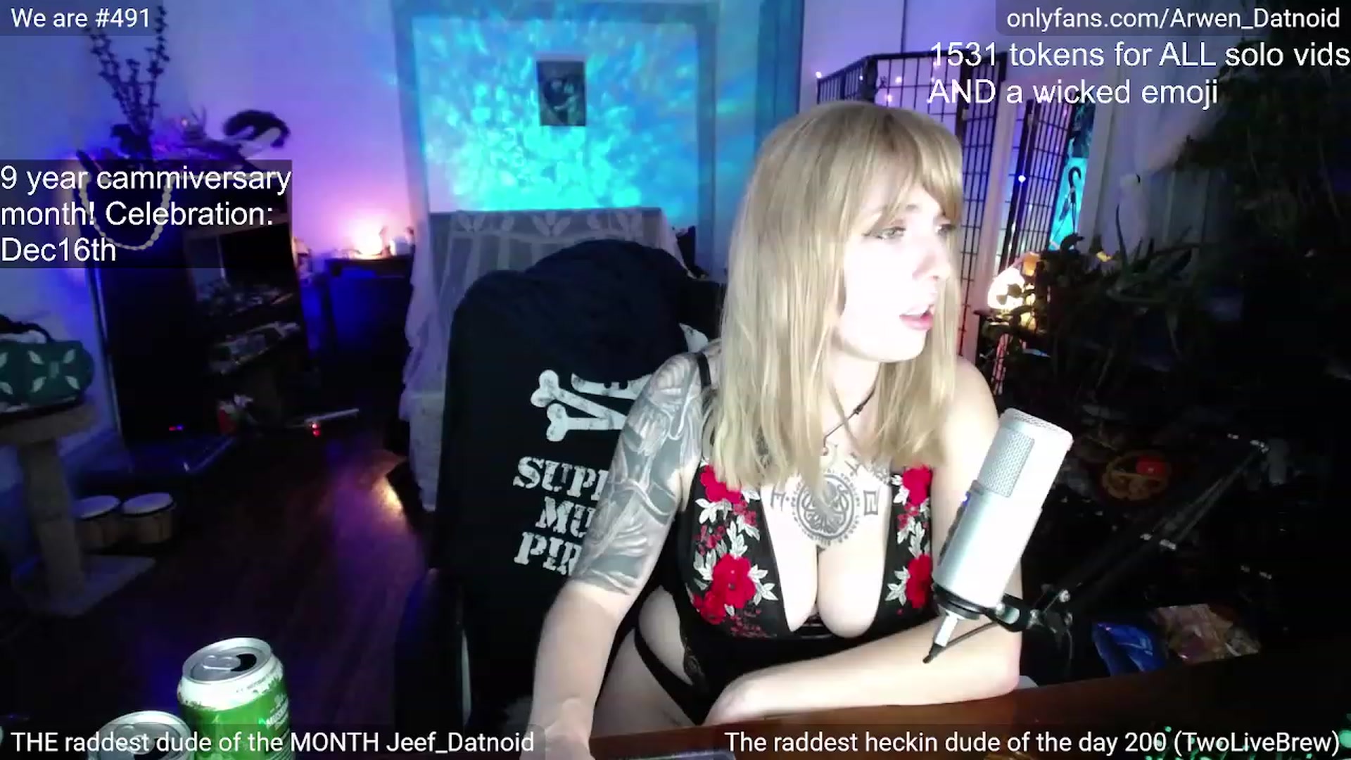 Gallery image thumbnail from Arwen_Datnoid's myfreecams stream on, 12/09/2022, 05:17 image 17 of 20
