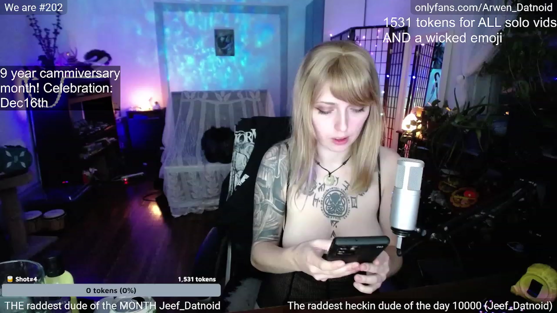 Gallery image thumbnail from Arwen_Datnoid's myfreecams stream on, 12/10/2022, 06:26 image 17 of 20