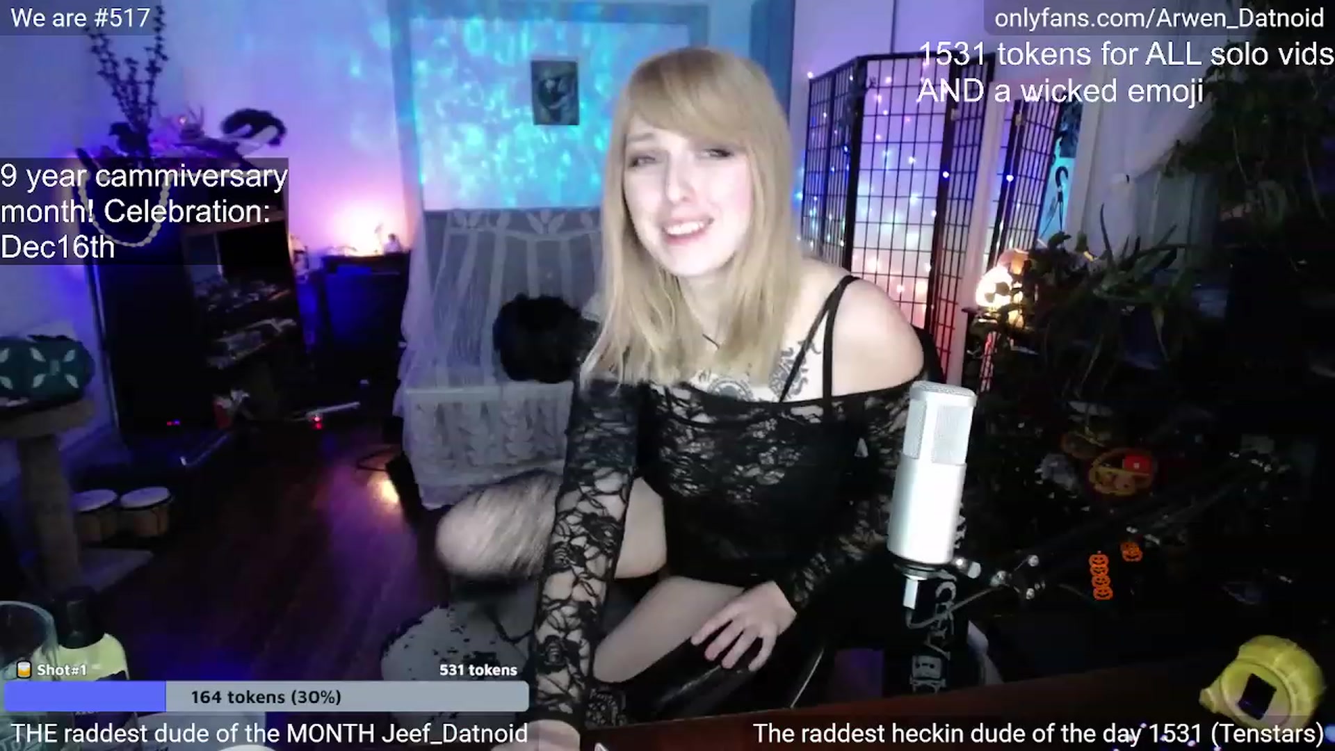 Gallery image thumbnail from Arwen_Datnoid's myfreecams stream on, 12/10/2022, 06:26 image 7 of 20