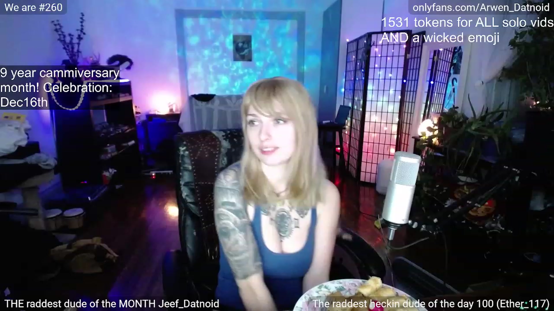 Gallery image thumbnail from Arwen_Datnoid's myfreecams stream on, 12/16/2022, 03:17 image 15 of 20