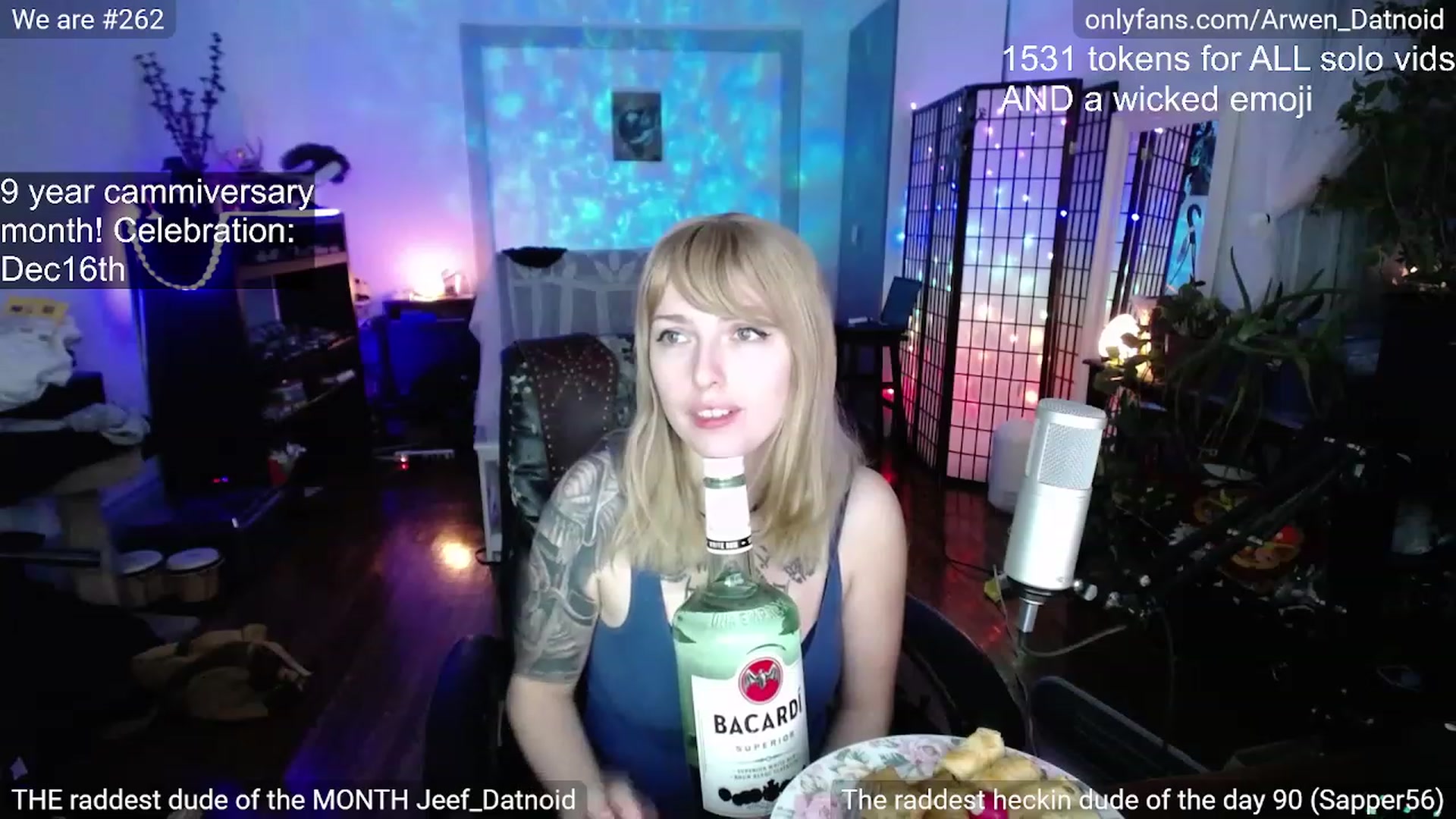 Gallery image thumbnail from Arwen_Datnoid's myfreecams stream on, 12/16/2022, 03:17 image 3 of 20