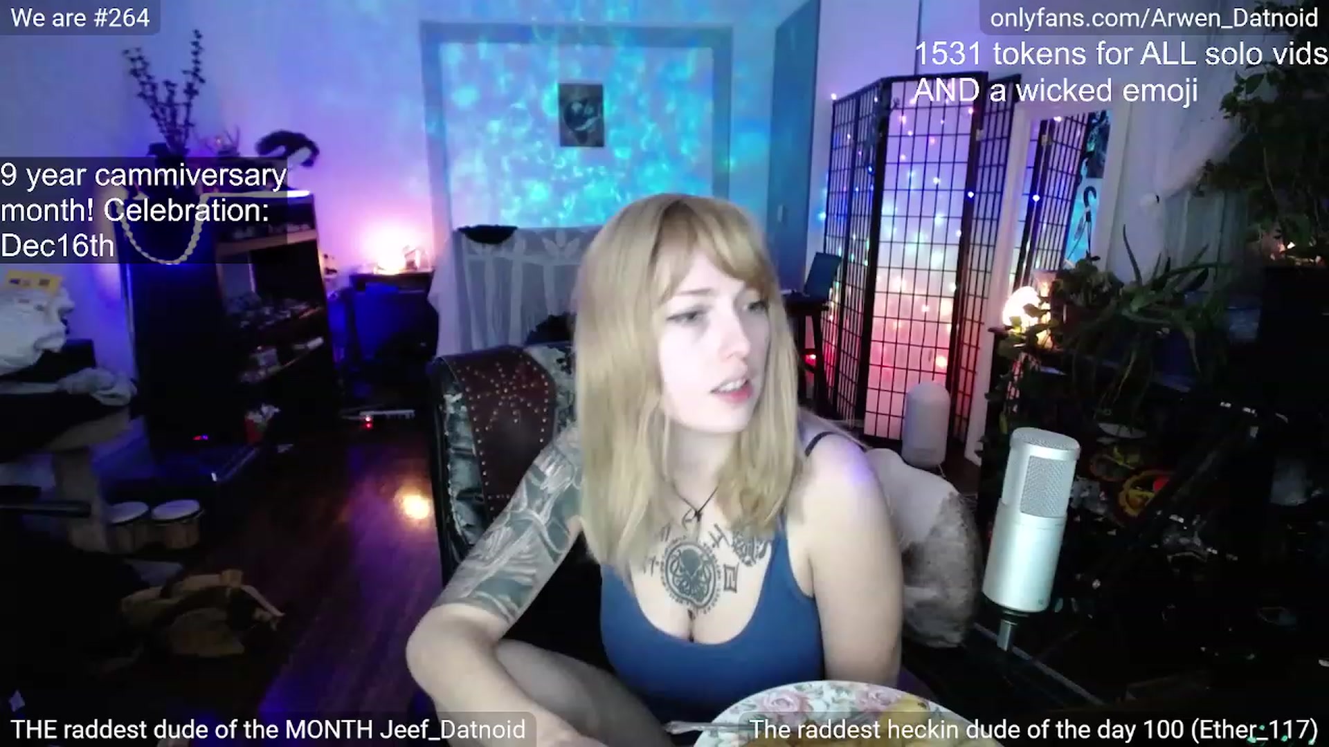 Gallery image thumbnail from Arwen_Datnoid's myfreecams stream on, 12/16/2022, 04:50 image 17 of 20
