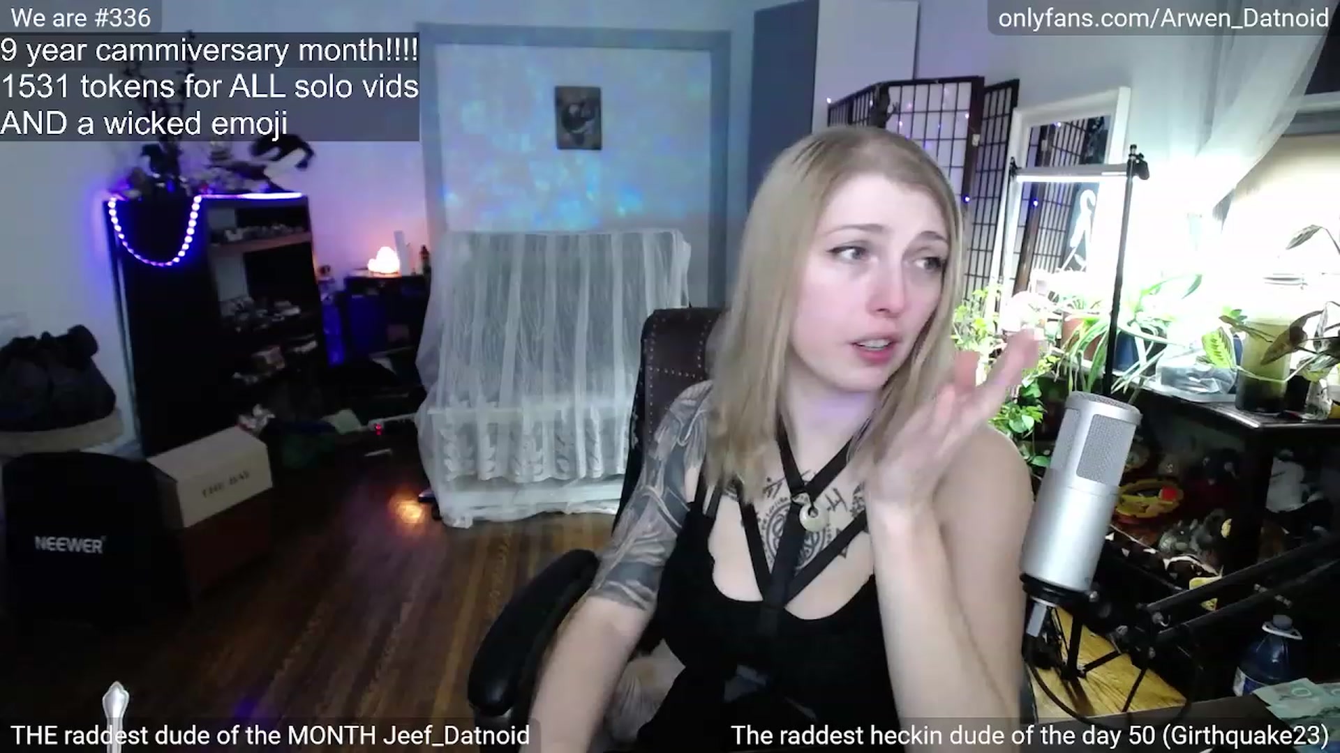Gallery image thumbnail from Arwen_Datnoid's myfreecams stream on, 12/30/2022, 05:33 image 6 of 20