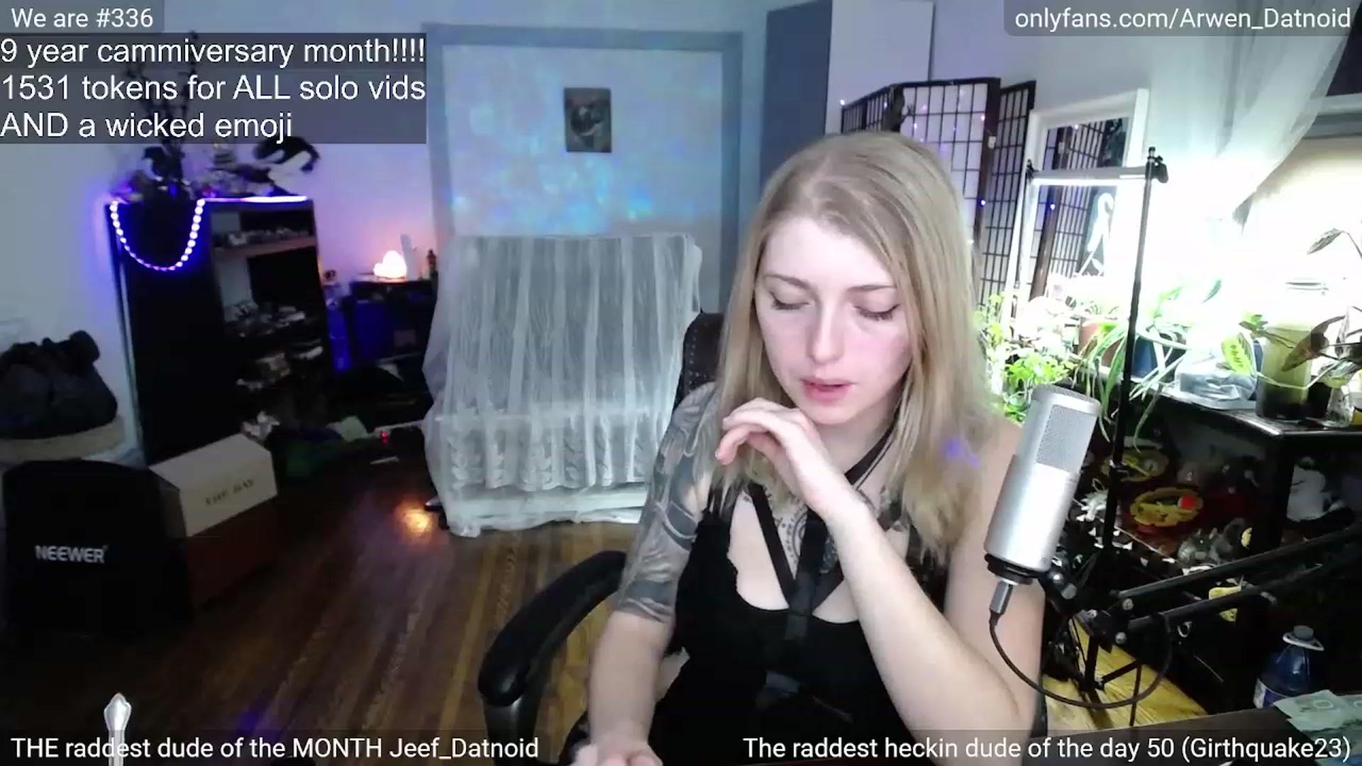 Gallery image thumbnail from Arwen_Datnoid's myfreecams stream on, 12/30/2022, 05:33 image 5 of 20