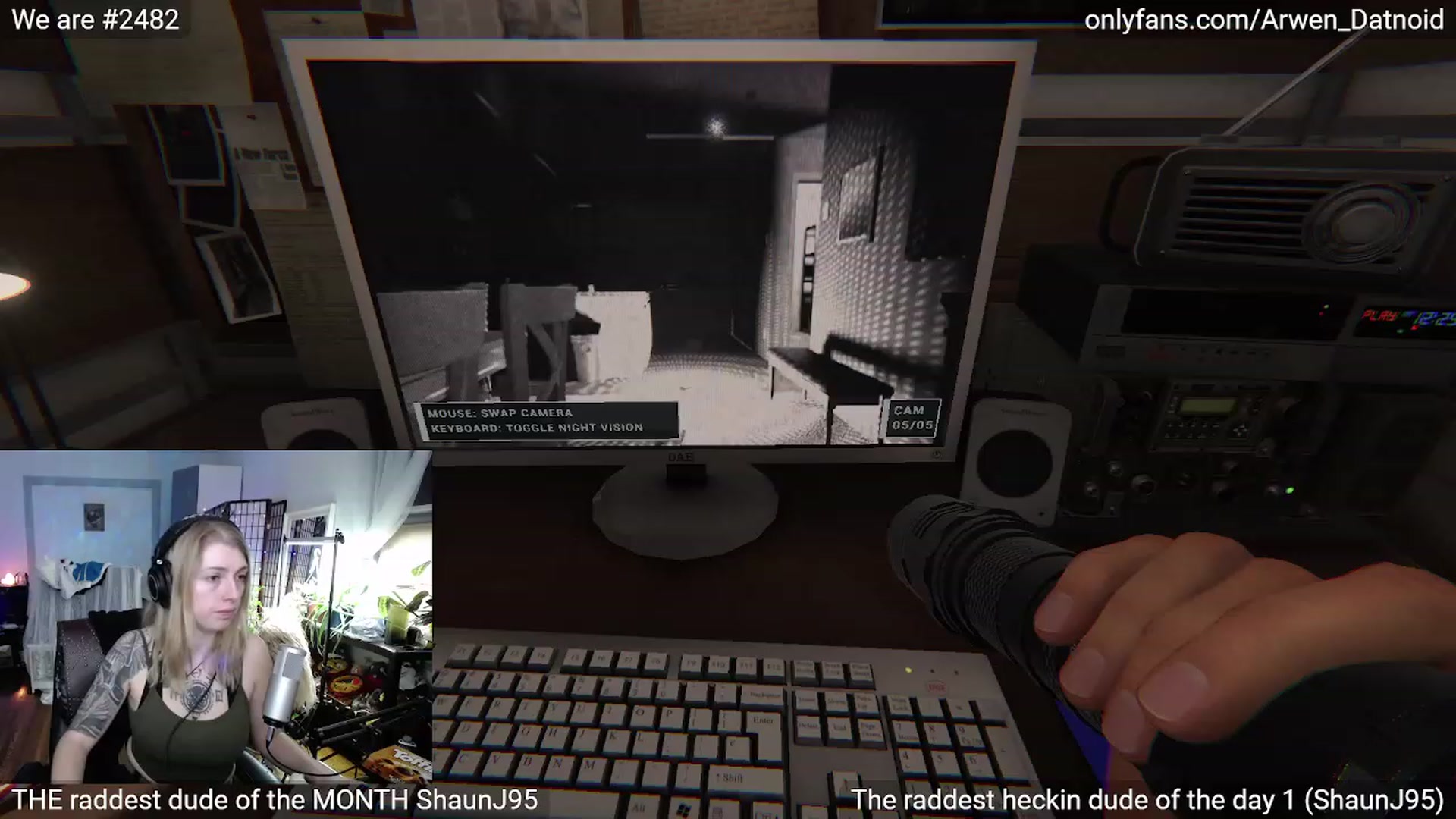 Gallery image thumbnail from Arwen_Datnoid's myfreecams stream on, 01/02/2023, 04:38 image 5 of 20