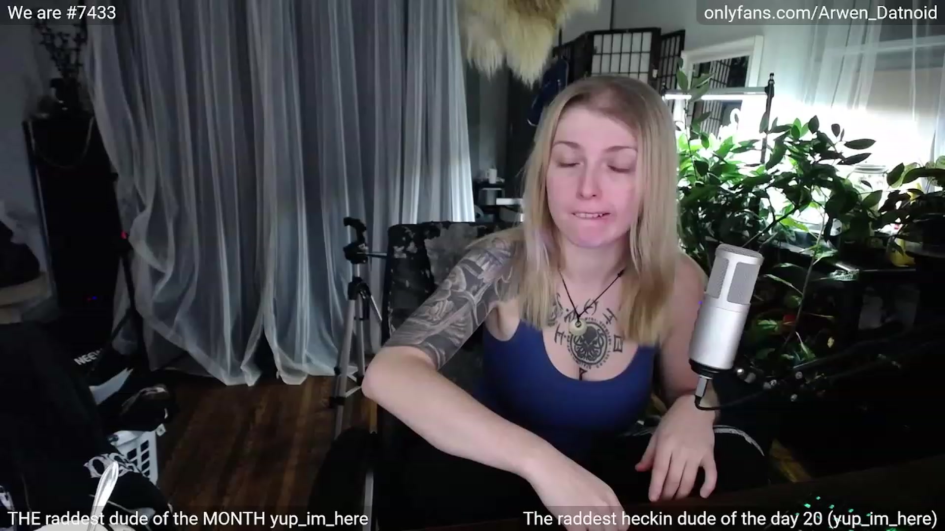 Gallery image thumbnail from Arwen_Datnoid's myfreecams stream on, 02/04/2023, 05:45 image 6 of 20