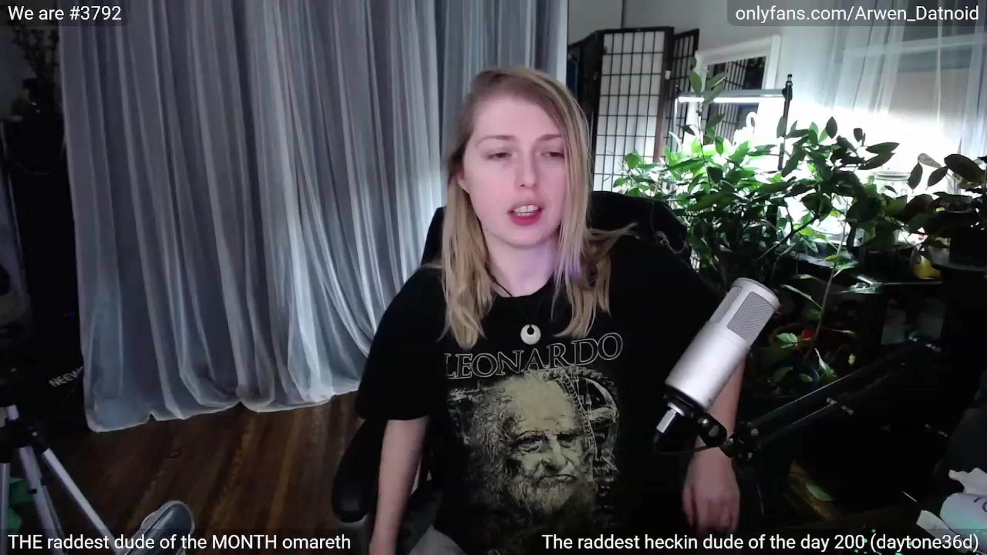 Gallery image thumbnail from Arwen_Datnoid's myfreecams stream on, 02/06/2023, 04:18 image 15 of 20