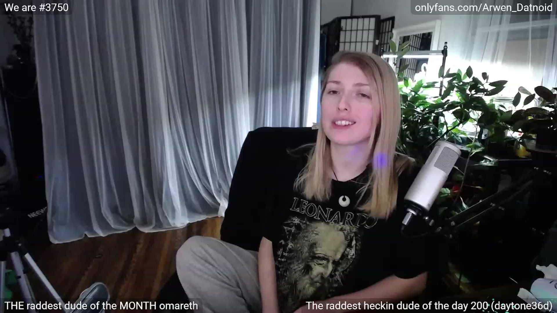 Gallery image thumbnail from Arwen_Datnoid's myfreecams stream on, 02/06/2023, 04:18 image 20 of 20
