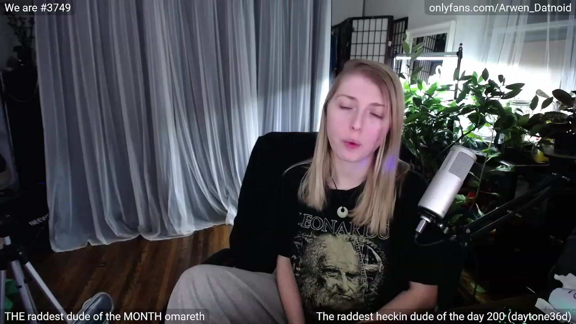 Gallery image thumbnail from Arwen_Datnoid's myfreecams stream on, 02/06/2023, 04:18 image 19 of 20