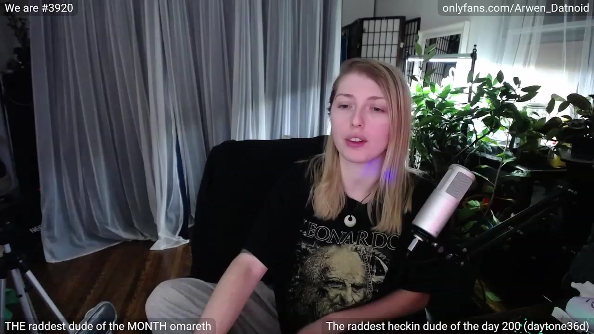 Gallery image thumbnail from Arwen_Datnoid's myfreecams stream on, 02/06/2023, 04:18 image 9 of 20