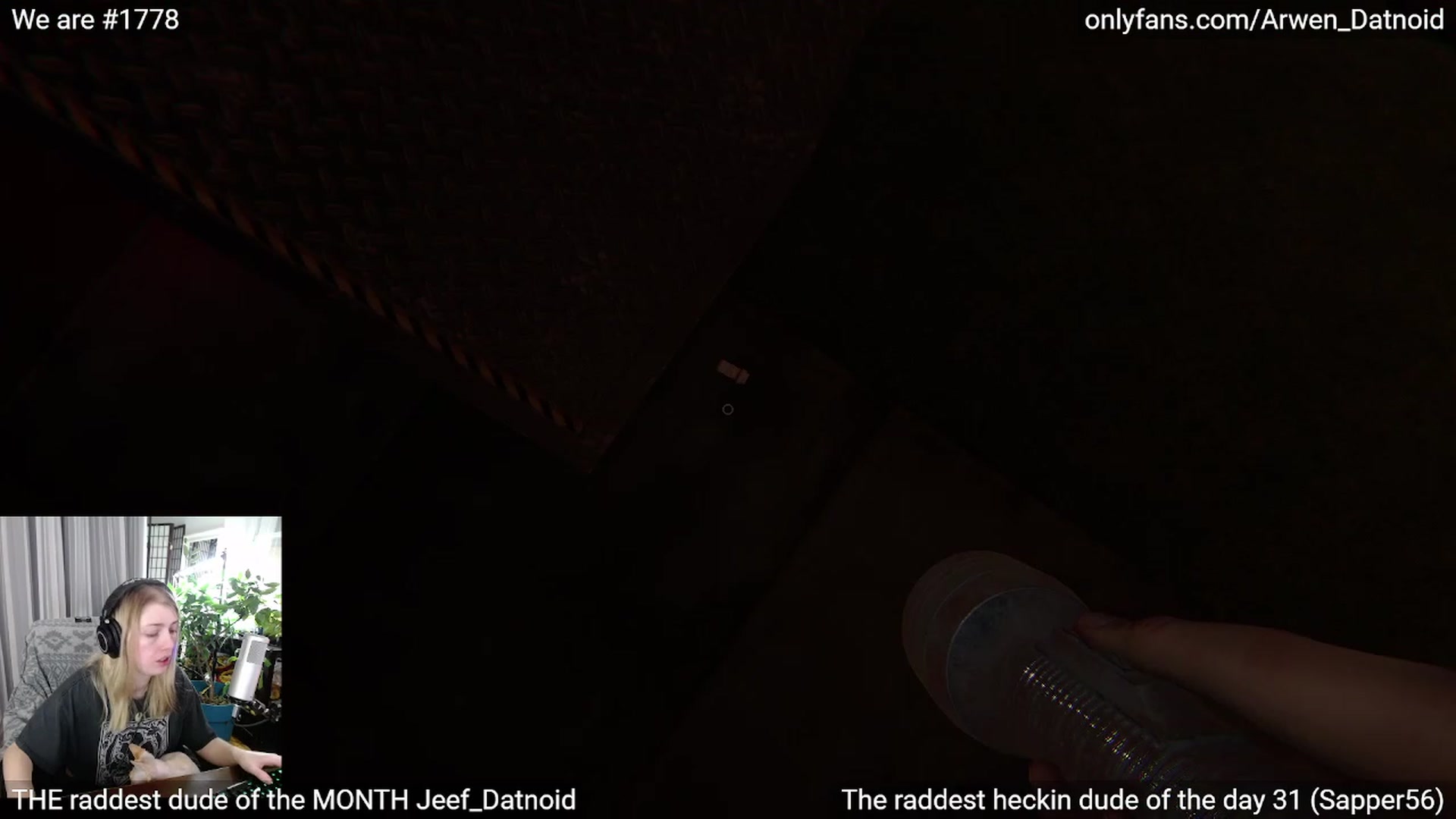 Gallery image thumbnail from Arwen_Datnoid's myfreecams stream on, 02/20/2023, 04:29 image 6 of 20