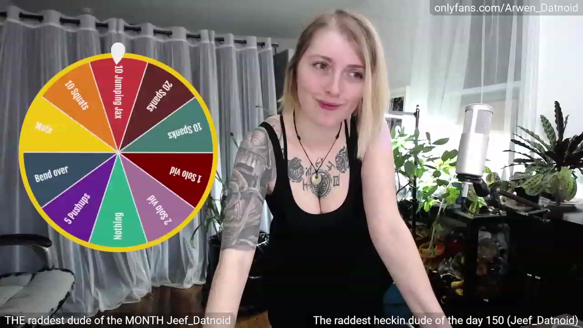 Gallery image thumbnail from Arwen_Datnoid's myfreecams stream on, 03/19/2023, 03:31 image 17 of 20