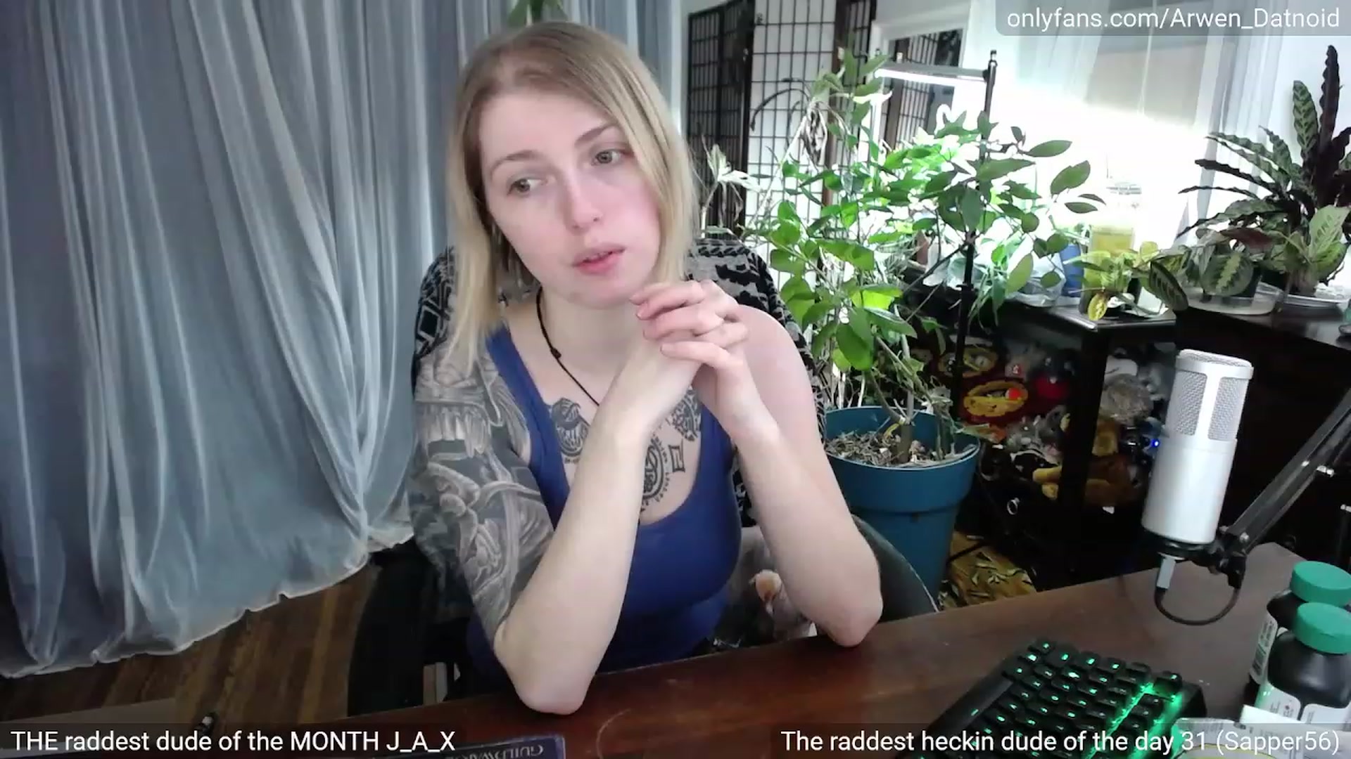 Gallery image thumbnail from Arwen_Datnoid's myfreecams stream on, 04/03/2023, 03:25 image 7 of 20