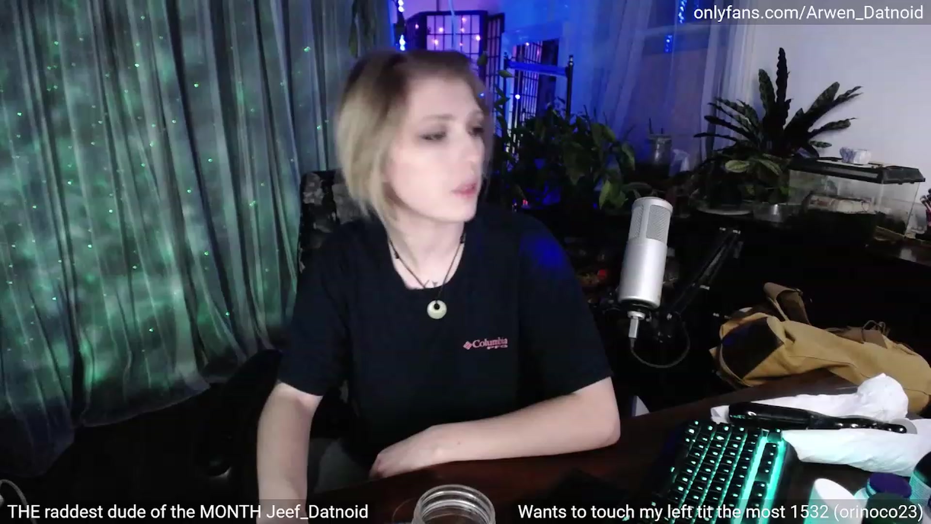 Gallery image thumbnail from Arwen_Datnoid's myfreecams stream on, 04/22/2023, 07:17 image 5 of 20