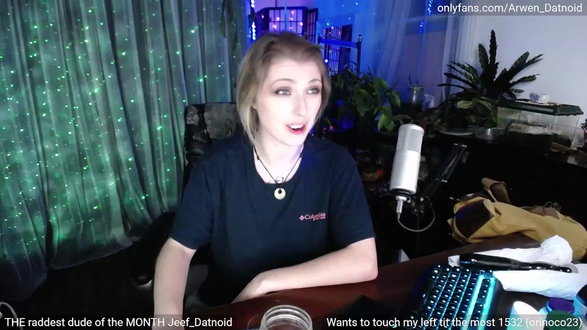 Gallery image thumbnail from Arwen_Datnoid's myfreecams stream on, 04/22/2023, 07:17 image 4 of 20
