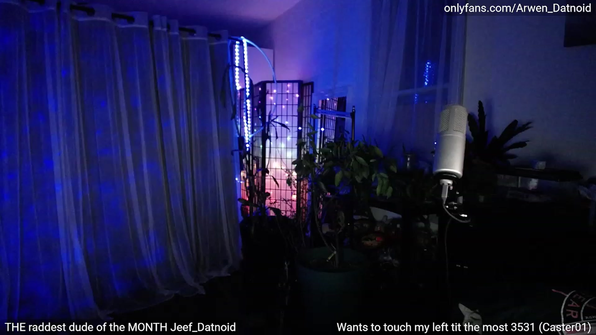 Gallery image thumbnail from Arwen_Datnoid's myfreecams stream on, 04/23/2023, 06:51 image 2 of 20