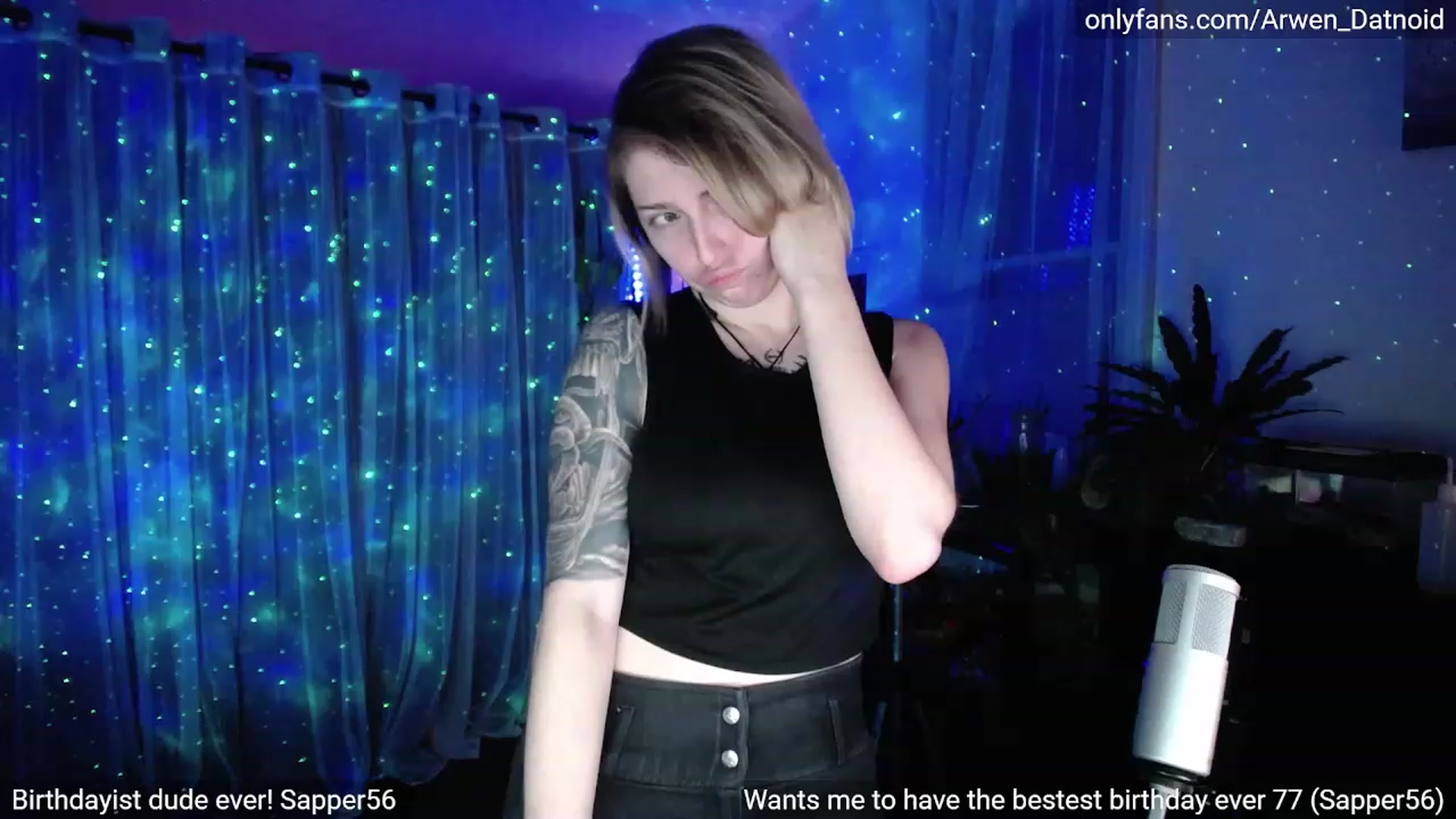 Gallery image thumbnail from Arwen_Datnoid's myfreecams stream on, 05/05/2023, 03:01 image 9 of 20