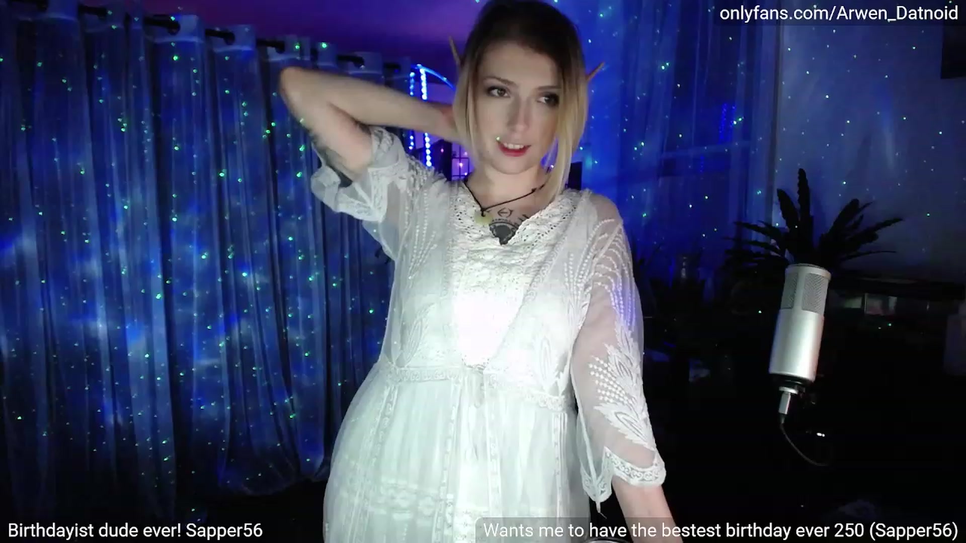 Gallery image thumbnail from Arwen_Datnoid's myfreecams stream on, 05/06/2023, 02:46 image 9 of 20