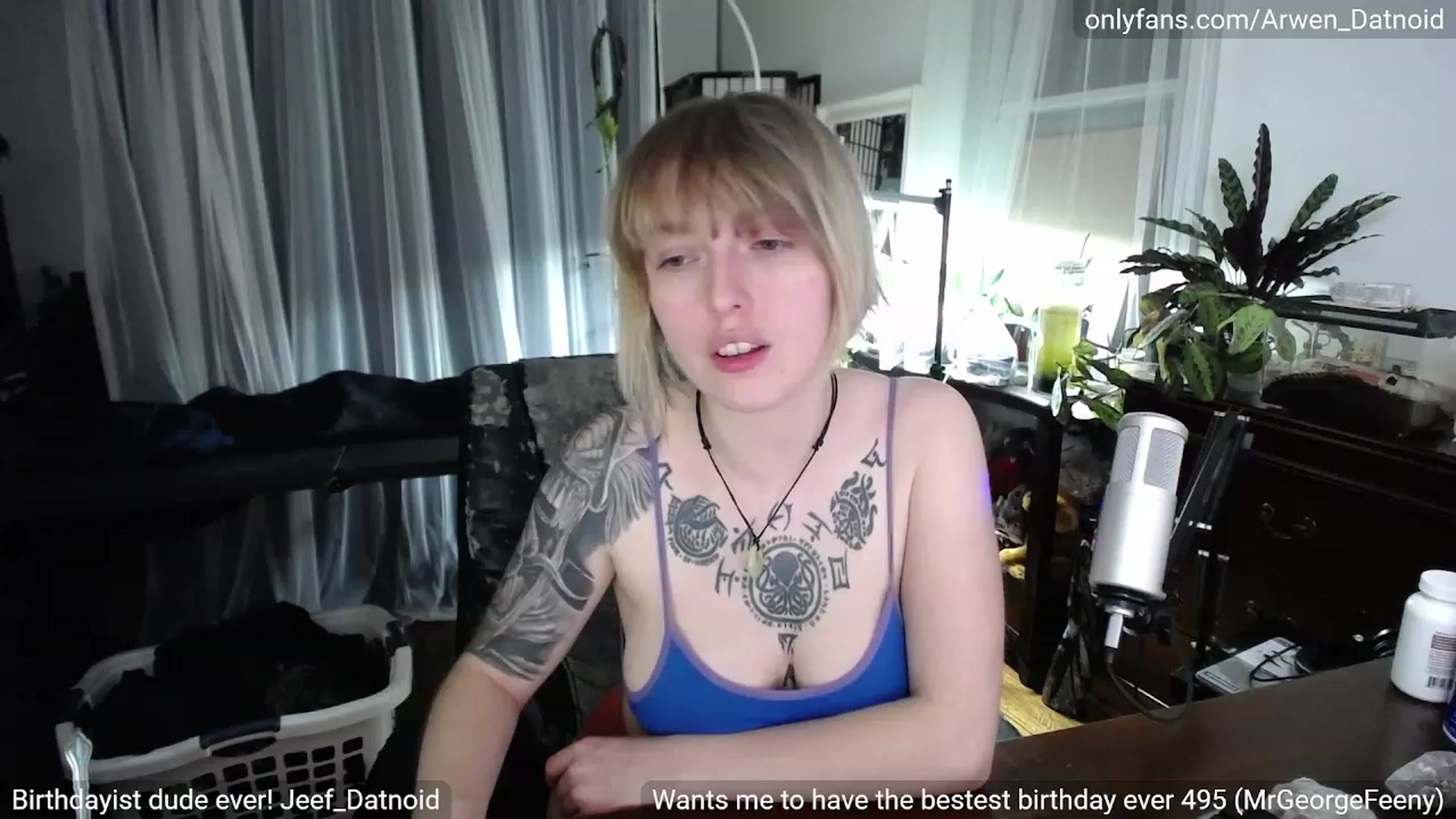 Gallery image thumbnail from Arwen_Datnoid's myfreecams stream on, 05/12/2023, 04:04 image 5 of 20