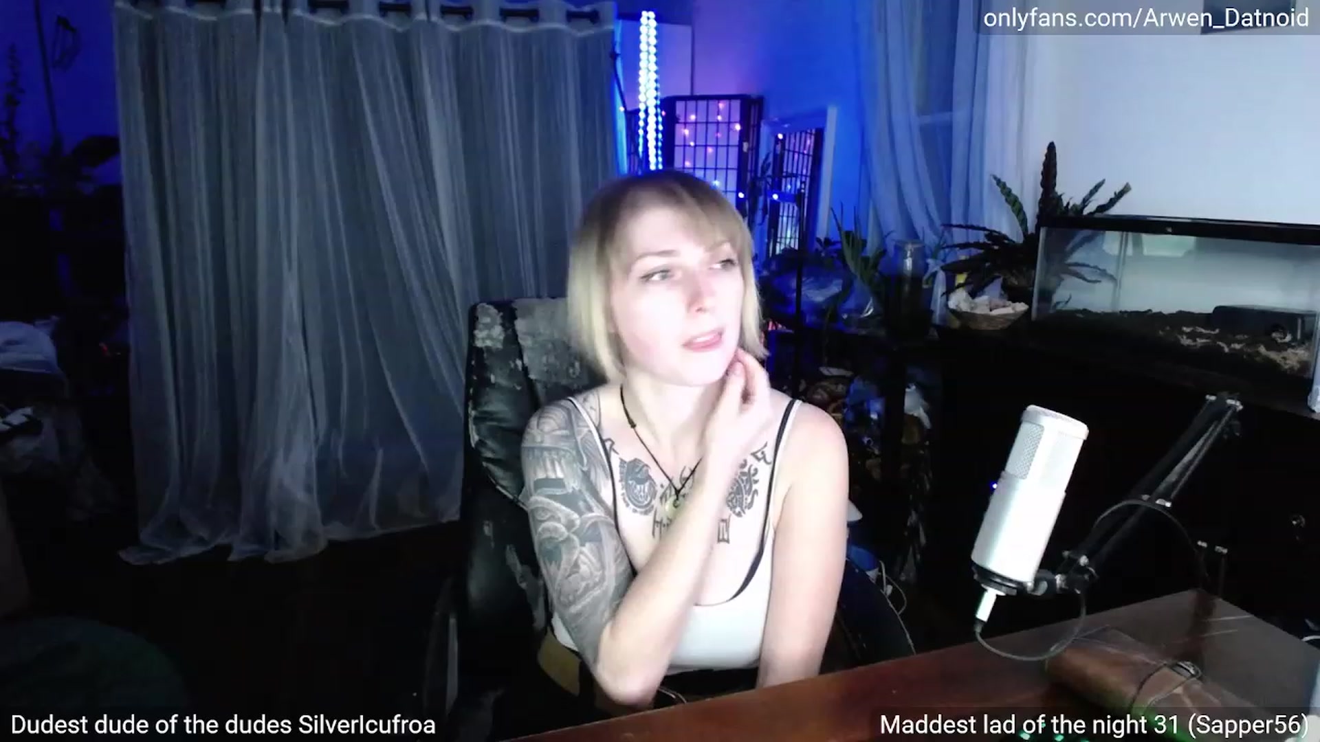 Gallery image thumbnail from Arwen_Datnoid's myfreecams stream on, 06/05/2023, 03:00 image 5 of 20