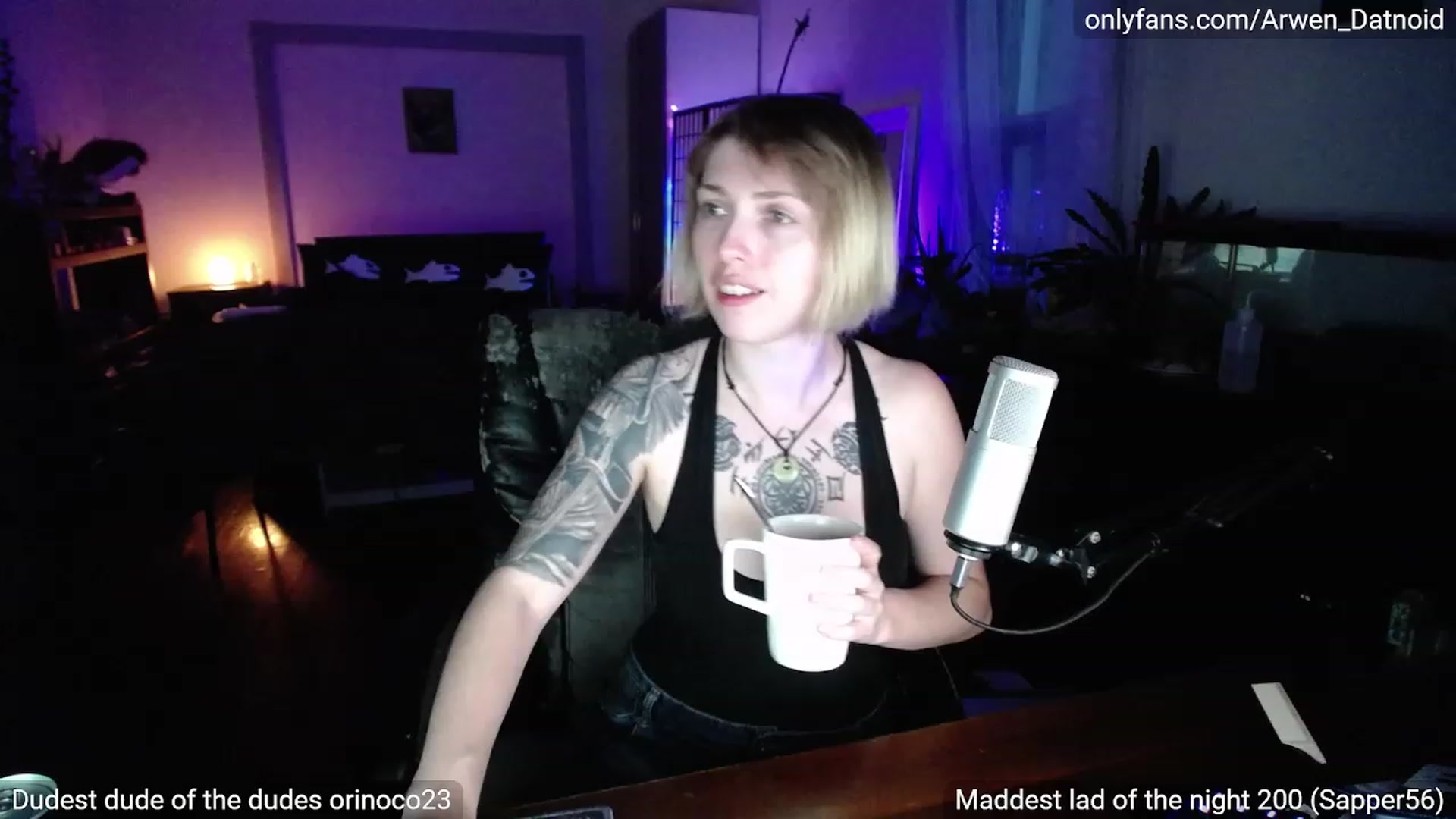Gallery image thumbnail from Arwen_Datnoid's myfreecams stream on, 06/23/2023, 03:13 image 1 of 20