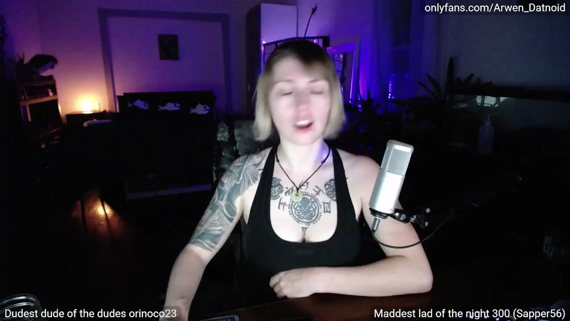 Gallery image thumbnail from Arwen_Datnoid's myfreecams stream on, 06/23/2023, 03:13 image 13 of 20