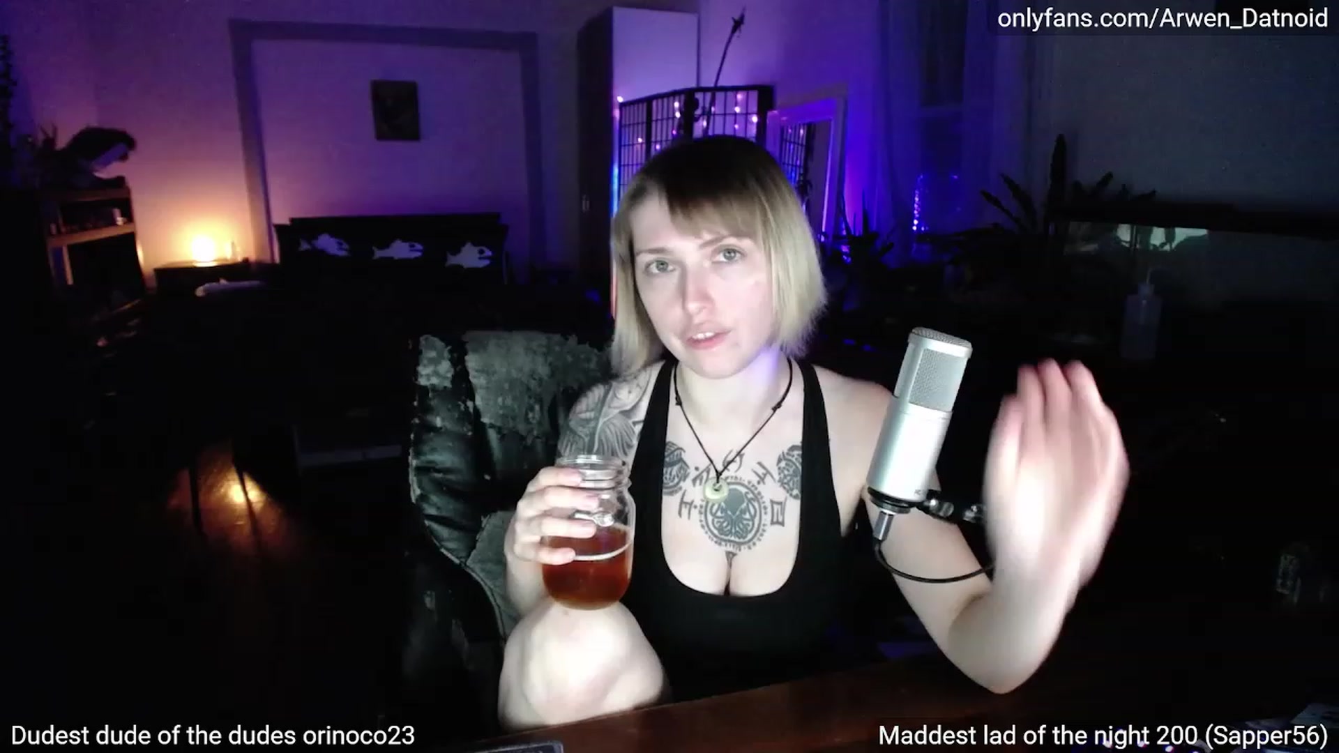 Gallery image thumbnail from Arwen_Datnoid's myfreecams stream on, 06/23/2023, 03:13 image 8 of 20