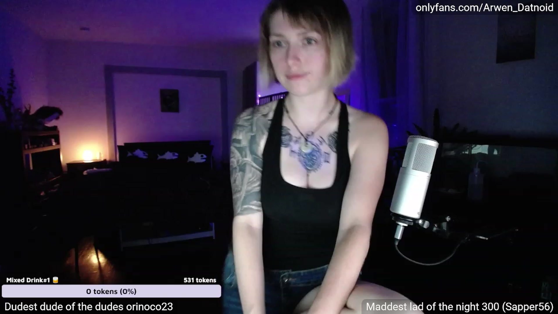 Gallery image thumbnail from Arwen_Datnoid's myfreecams stream on, 06/23/2023, 03:57 image 12 of 20
