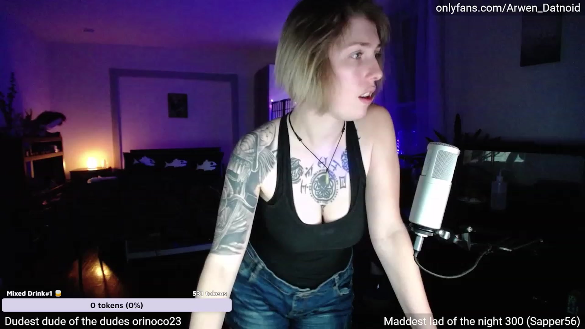 Gallery image thumbnail from Arwen_Datnoid's myfreecams stream on, 06/23/2023, 03:57 image 4 of 20