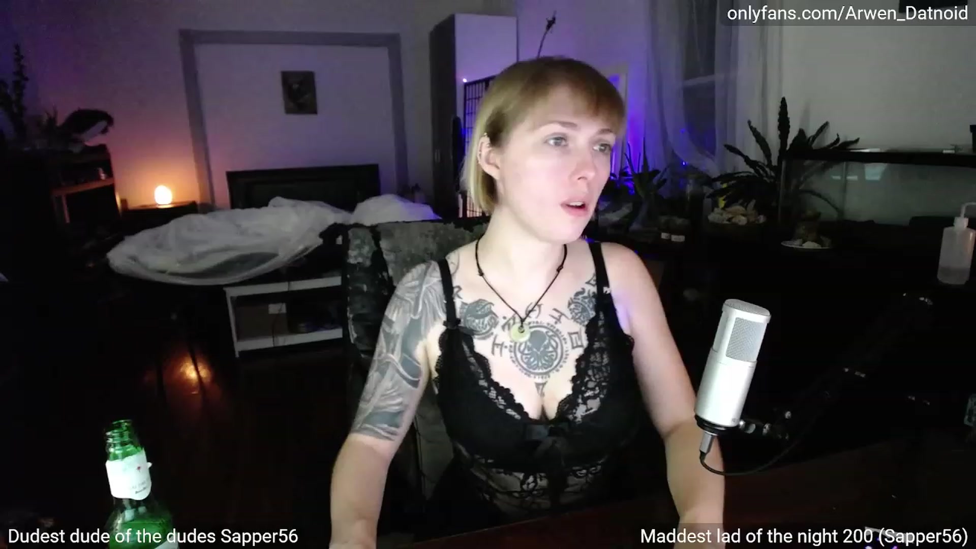 Gallery image thumbnail from Arwen_Datnoid's myfreecams stream on, 07/02/2023, 03:08 image 5 of 20