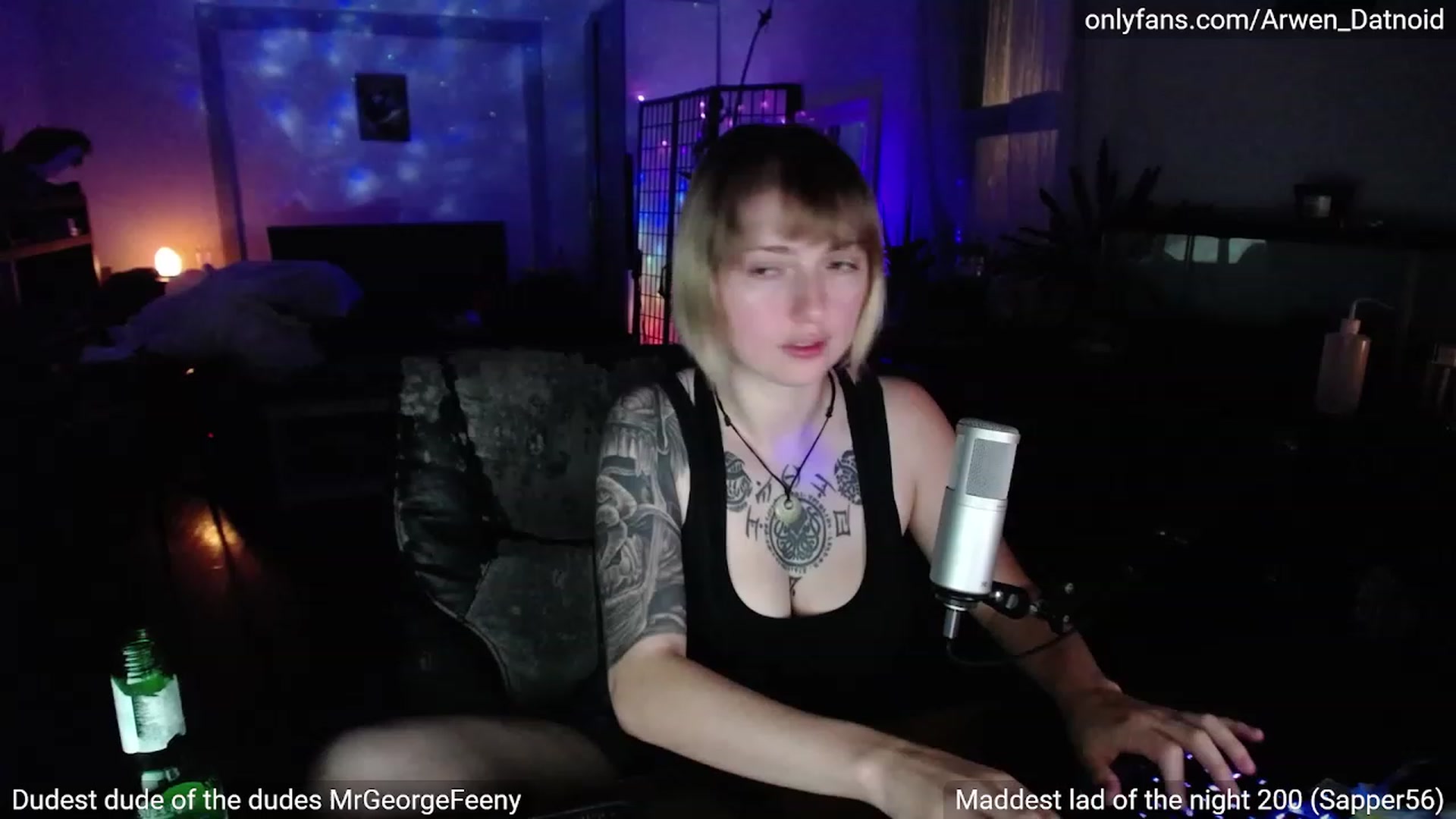 Gallery image thumbnail from Arwen_Datnoid's myfreecams stream on, 07/08/2023, 03:25 image 9 of 20