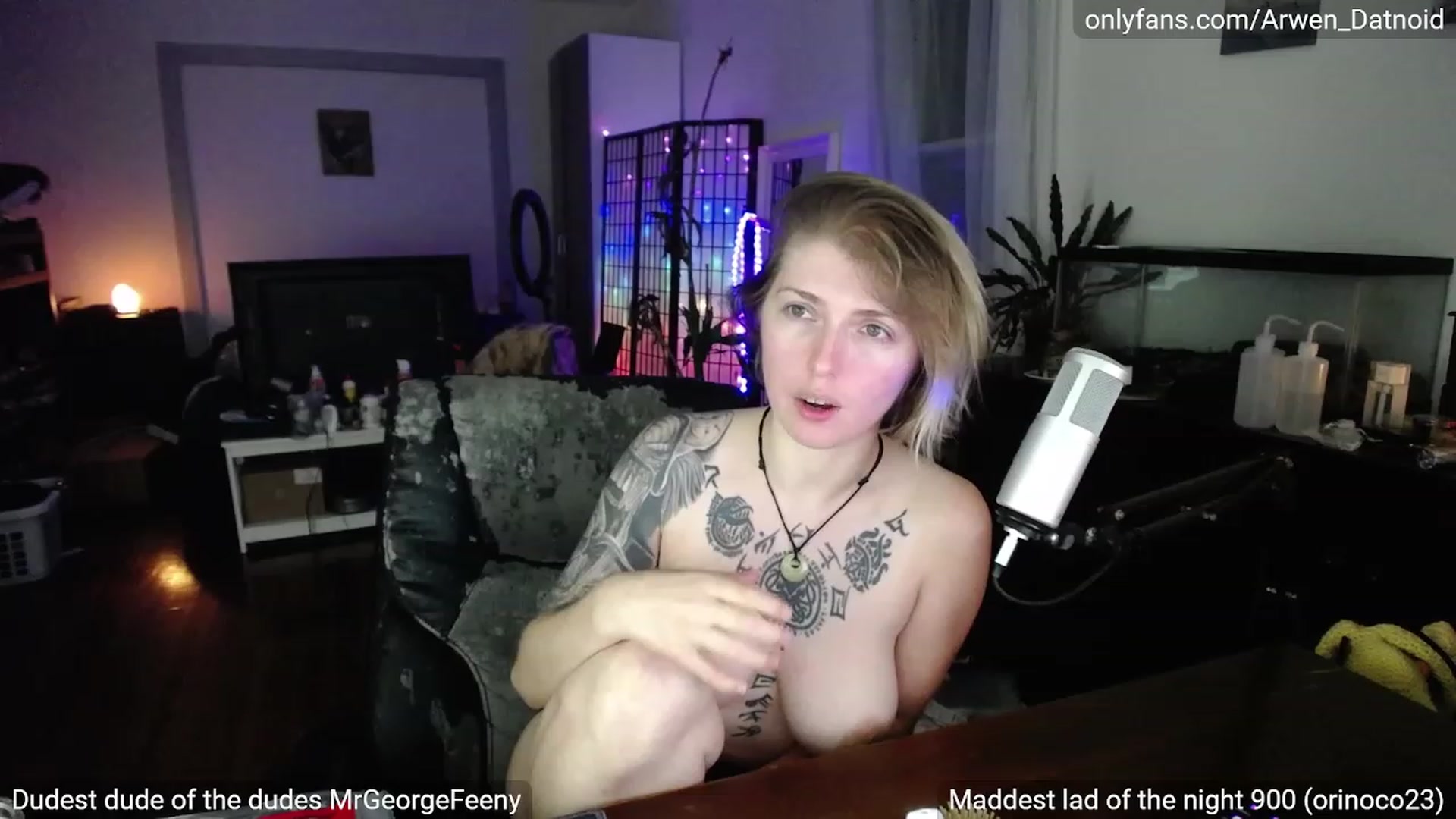 Gallery image thumbnail from Arwen_Datnoid's myfreecams stream on, 07/15/2023, 05:36 image 13 of 20