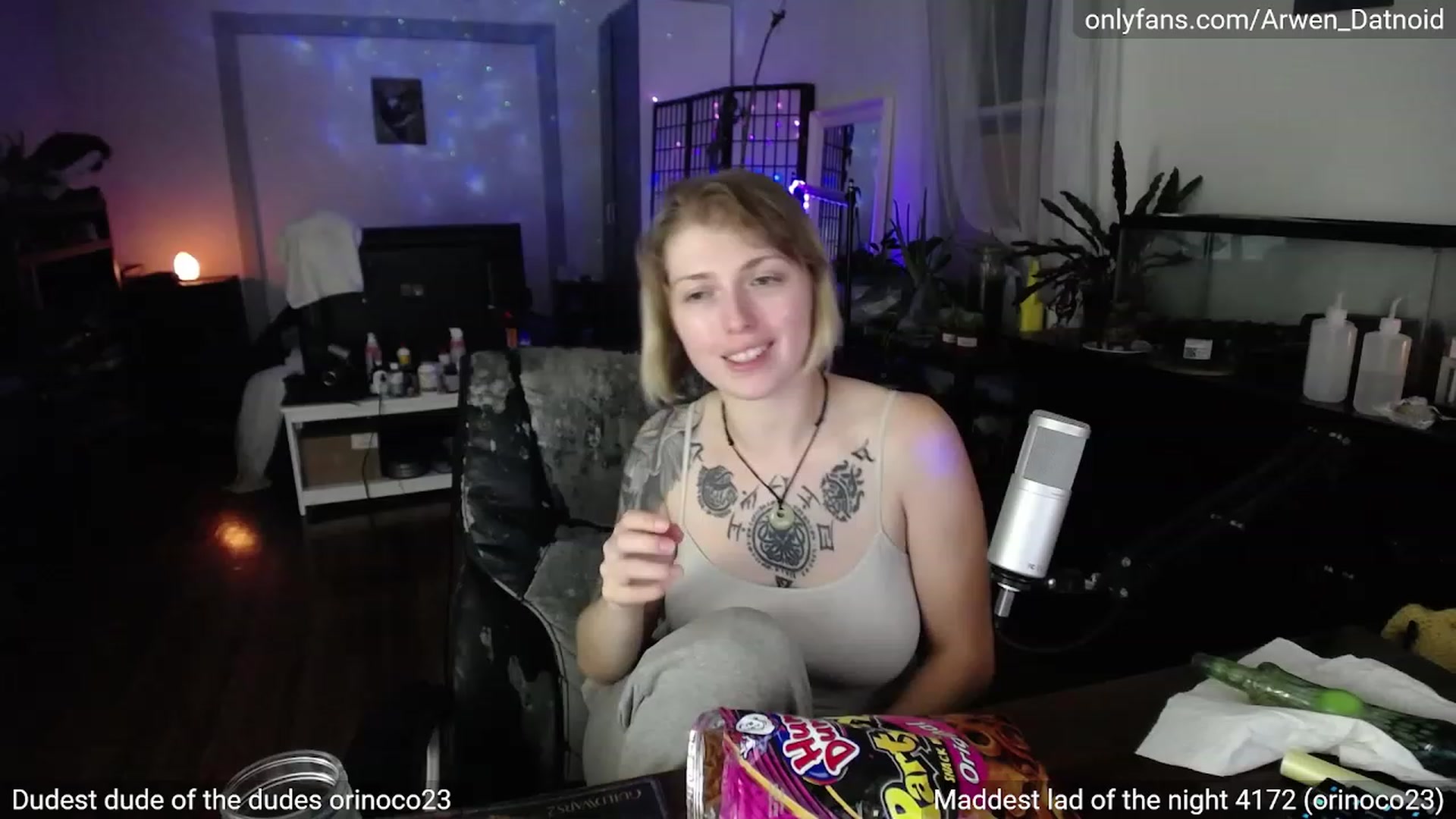 Gallery image thumbnail from Arwen_Datnoid's myfreecams stream on, 07/16/2023, 04:54 image 1 of 20