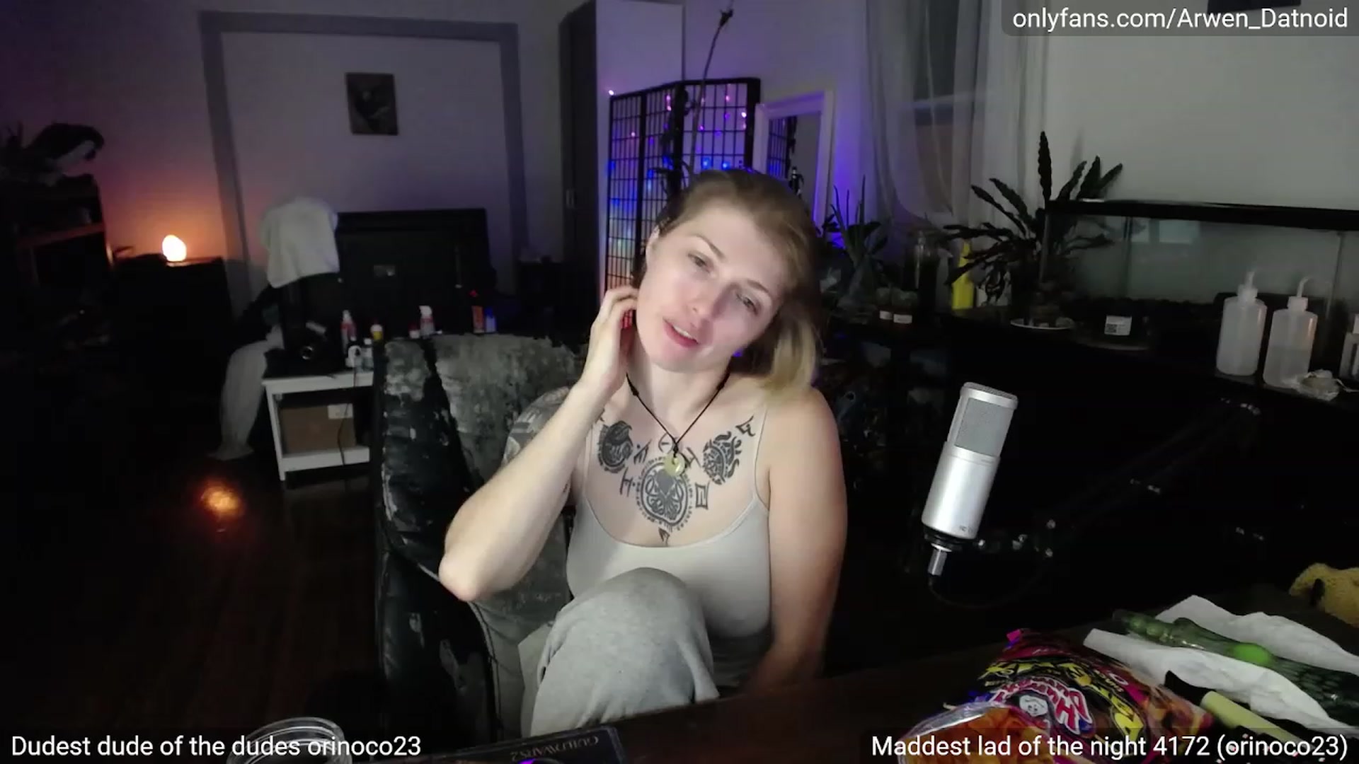 Gallery image thumbnail from Arwen_Datnoid's myfreecams stream on, 07/16/2023, 04:54 image 20 of 20