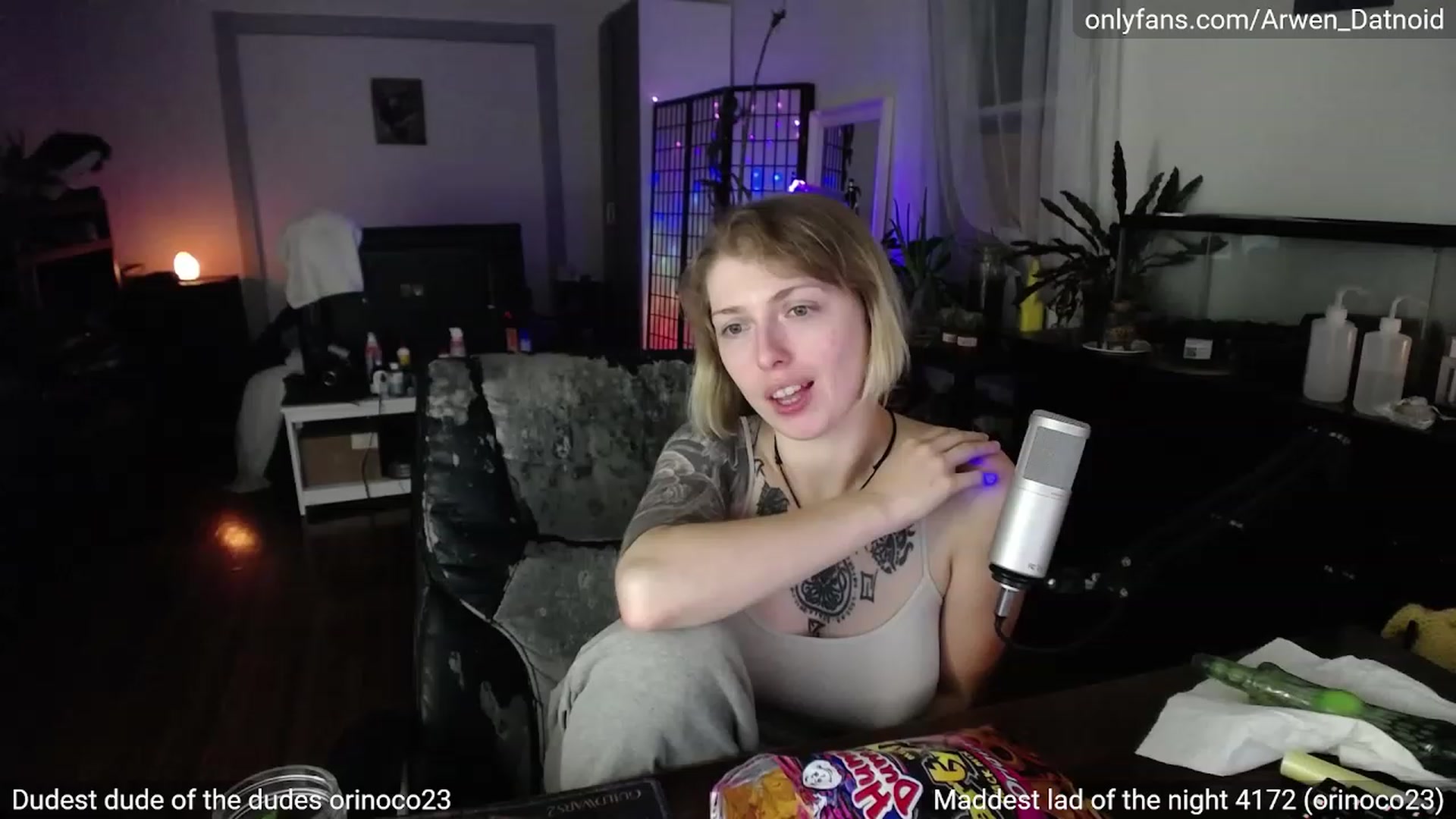 Gallery image thumbnail from Arwen_Datnoid's myfreecams stream on, 07/16/2023, 04:54 image 13 of 20