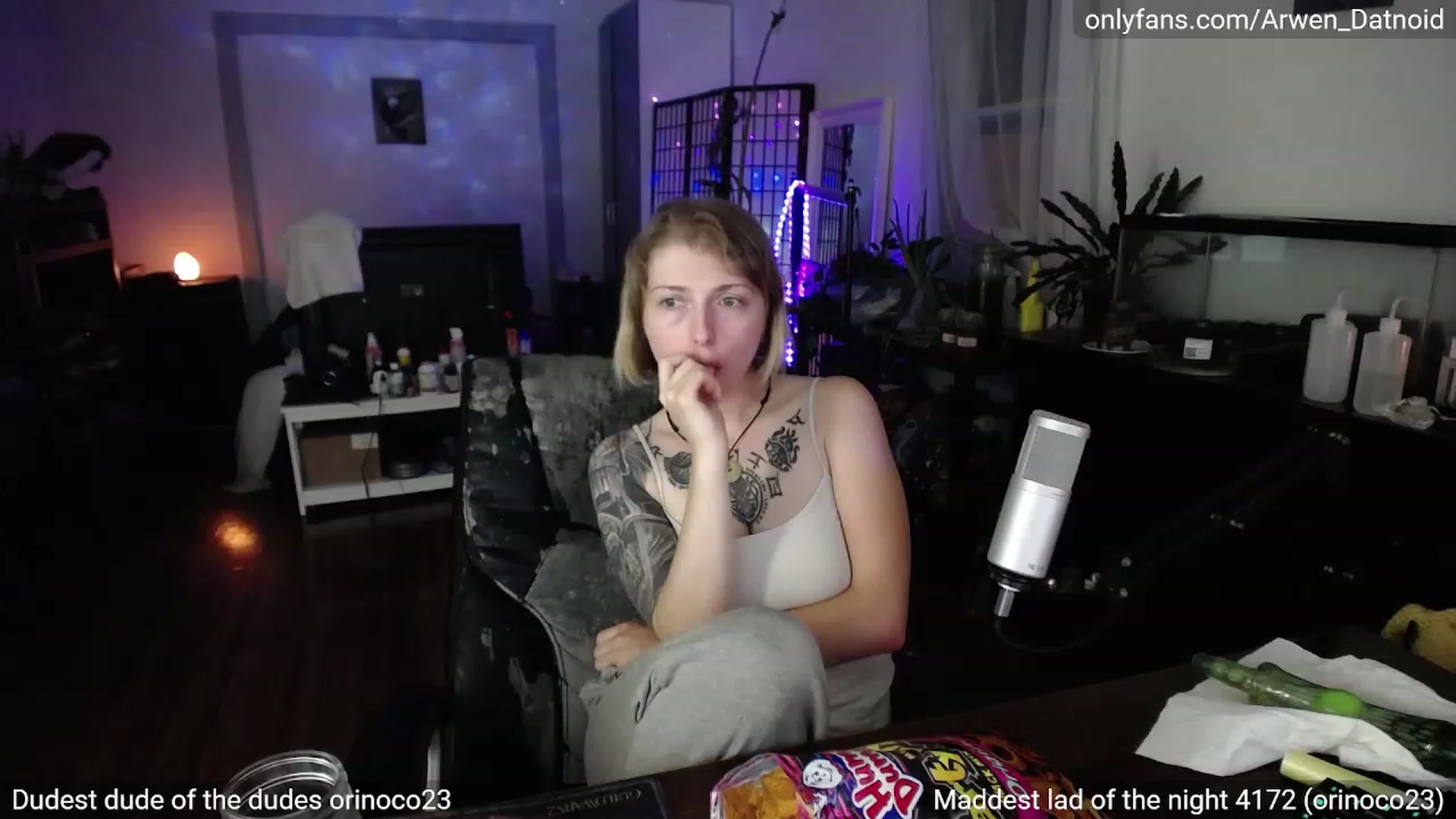 Gallery image thumbnail from Arwen_Datnoid's myfreecams stream on, 07/16/2023, 04:54 image 7 of 20