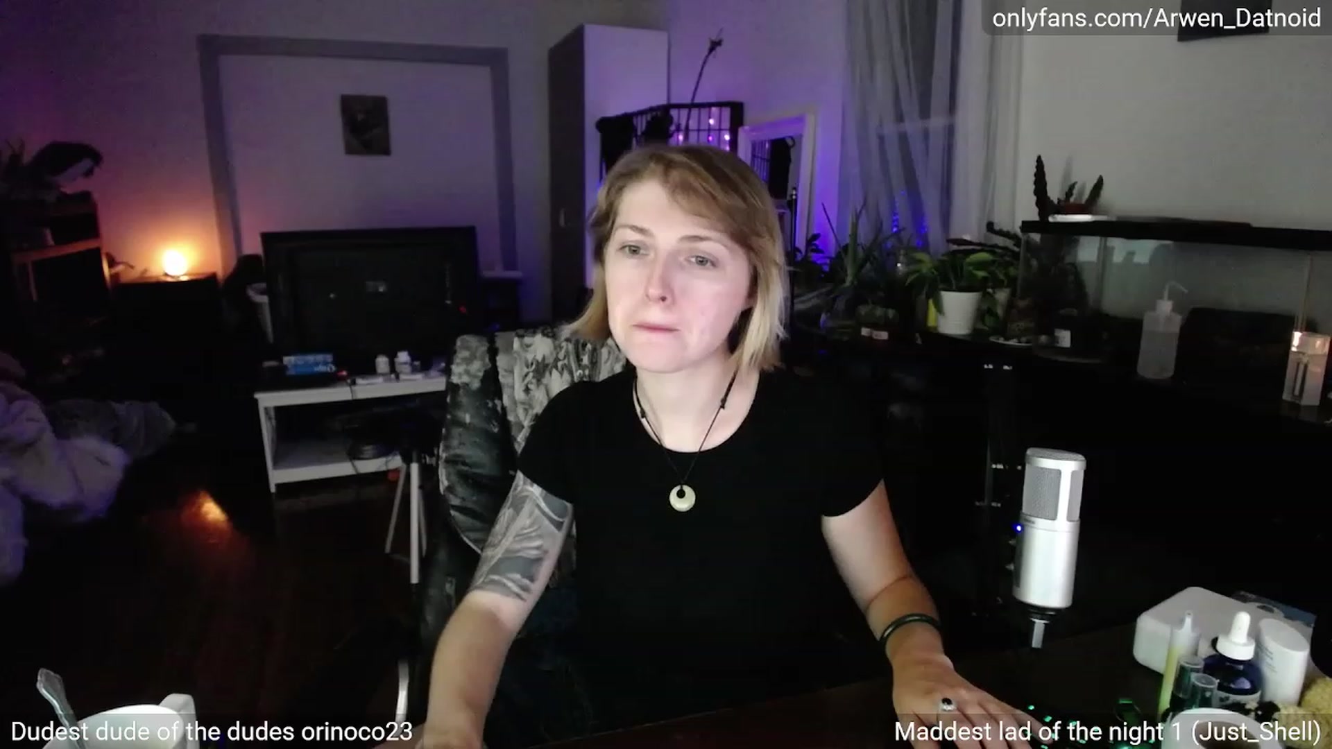 Gallery image thumbnail from Arwen_Datnoid's myfreecams stream on, 07/29/2023, 02:27 image 12 of 20