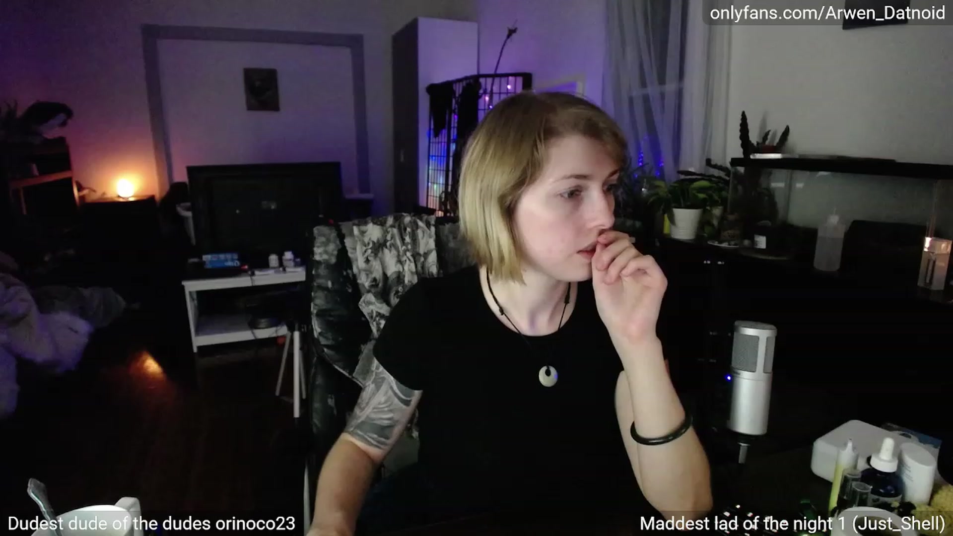 Gallery image thumbnail from Arwen_Datnoid's myfreecams stream on, 07/29/2023, 02:27 image 18 of 20