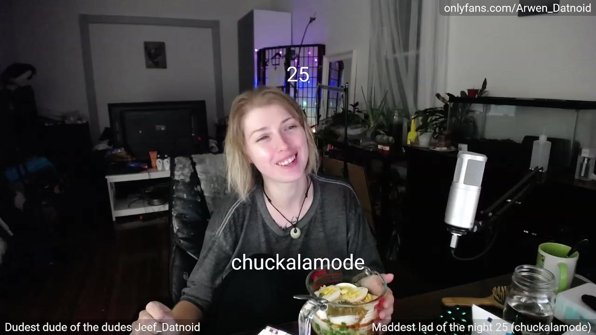 Gallery image thumbnail from Arwen_Datnoid's myfreecams stream on, 08/21/2023, 04:53 image 1 of 20