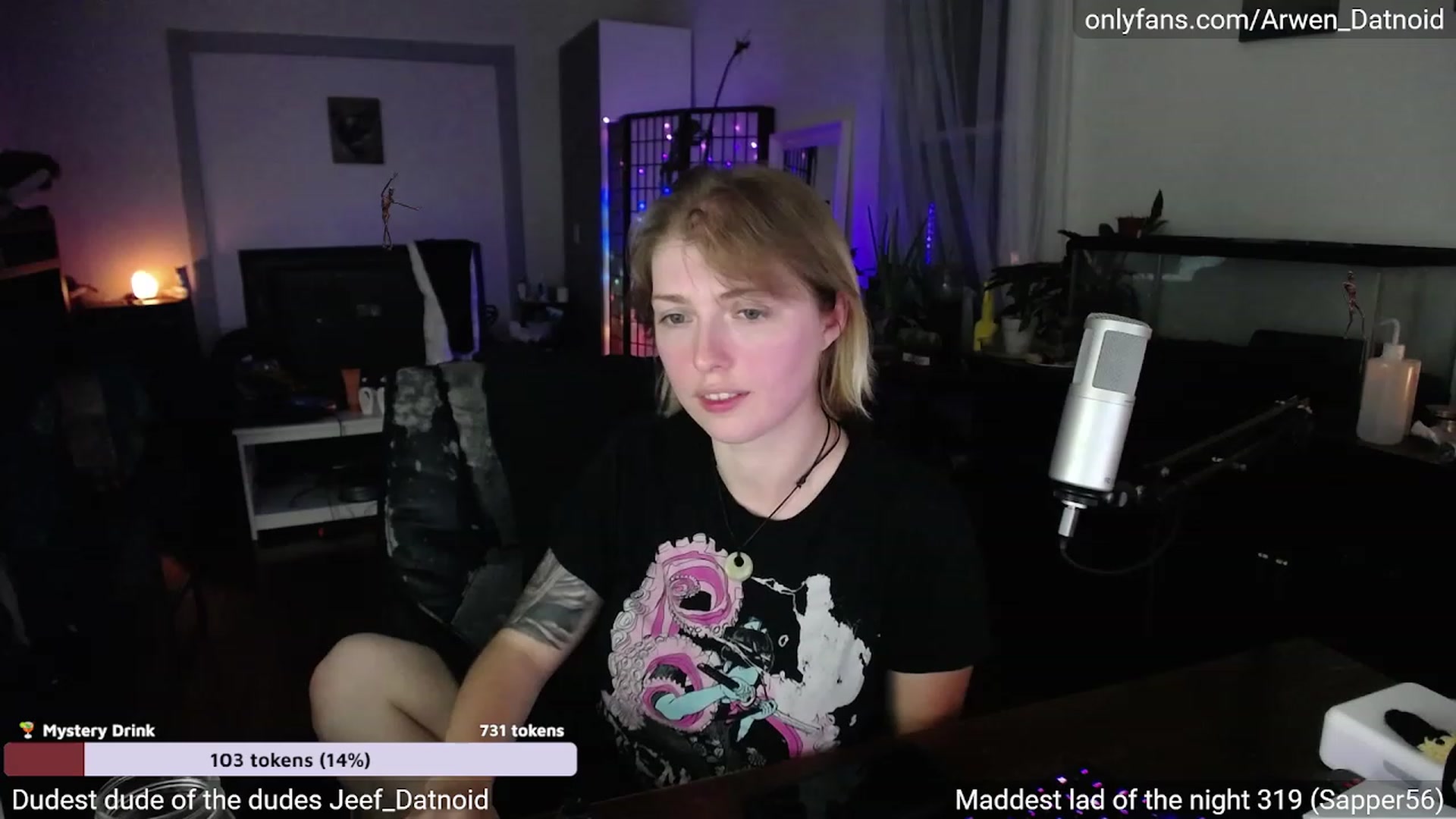 Gallery image thumbnail from Arwen_Datnoid's myfreecams stream on, 08/25/2023, 04:13 image 8 of 20