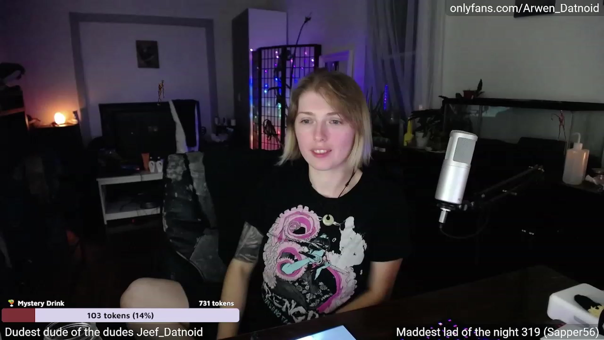 Gallery image thumbnail from Arwen_Datnoid's myfreecams stream on, 08/25/2023, 04:13 image 10 of 20