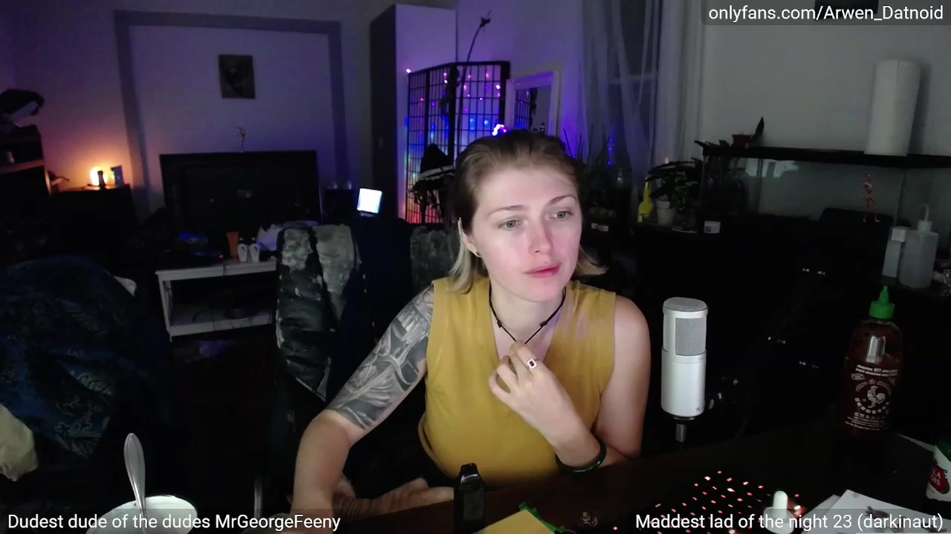Gallery image thumbnail from Arwen_Datnoid's myfreecams stream on, 09/11/2023, 04:14 image 6 of 20
